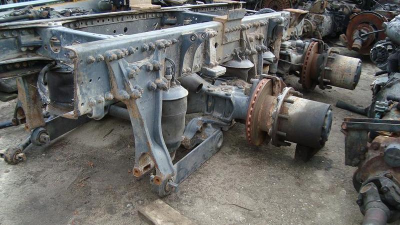 ACTROS ATEGO AXOR 6X4 6X6 8X8 - Os in deli: slika 1 ACTROS ATEGO AXOR 6X4 6X6 8X8 - Os in deli: slika 1