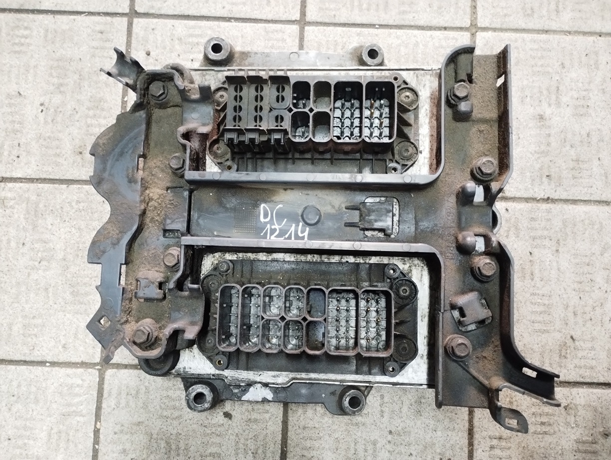 STEROWNIK SILNIKA SCANIA DC1214 420 HPI - ECU: slika 1 STEROWNIK SILNIKA SCANIA DC1214 420 HPI - ECU: slika 1