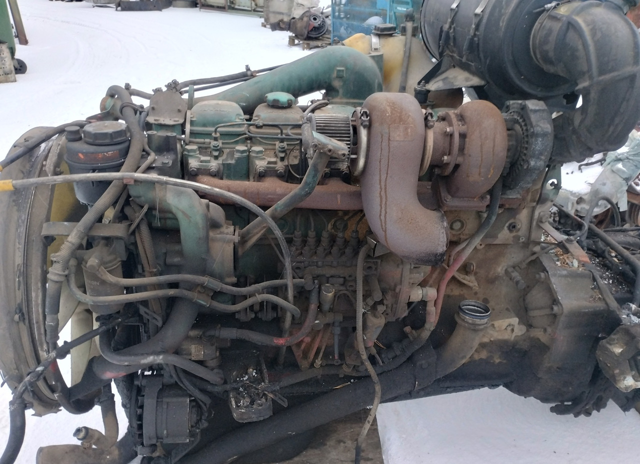 VOLVO SILNIK VOLVO F10 FL10 TD103 ES TD 103 320 HP - Motor in deli: slika 1 VOLVO SILNIK VOLVO F10 FL10 TD103 ES TD 103 320 HP - Motor in deli: slika 1