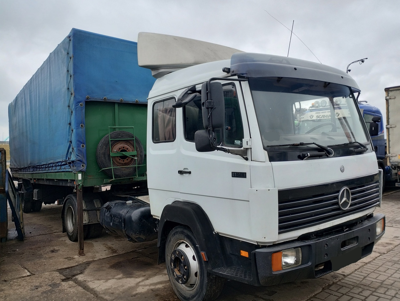 MERCEDES BENZ 1120 S + NACZEPA 1-OSIOWA TRAILER - Vlačilec: slika 2 MERCEDES BENZ 1120 S + NACZEPA 1-OSIOWA TRAILER - Vlačilec: slika 2