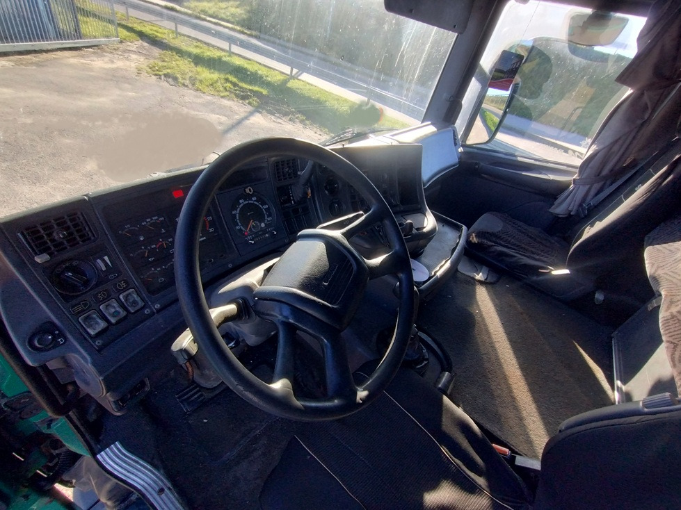 SCANIA 124 420 - Vlačilec: slika 5 SCANIA 124 420 - Vlačilec: slika 5