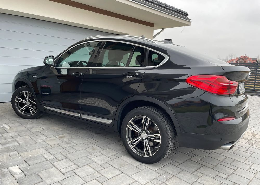 BMW X4 xDrive20d - Avtomobil: slika 3 BMW X4 xDrive20d - Avtomobil: slika 3
