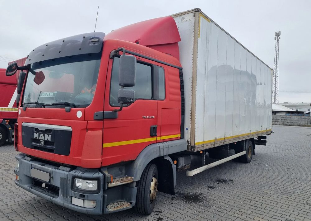 MAN TGL 12 220 - Tovornjak zabojnik: slika 1 MAN TGL 12 220 - Tovornjak zabojnik: slika 1