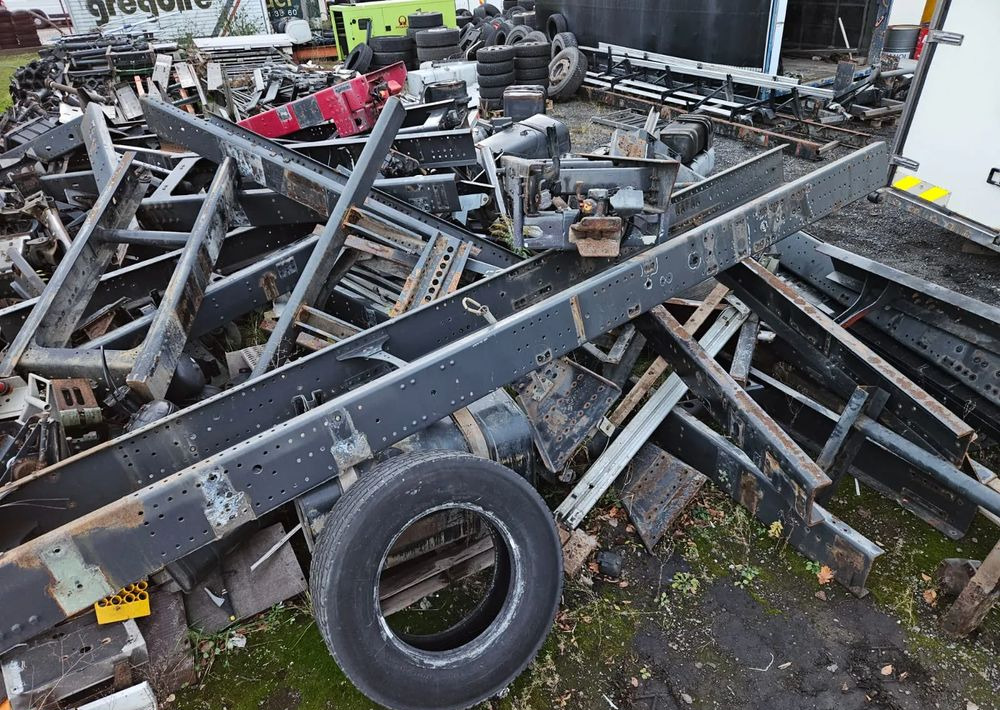 Rama Scania Man Mercedes Volvo Renault Daf - Rezervni deli: slika 2 Rama Scania Man Mercedes Volvo Renault Daf - Rezervni deli: slika 2