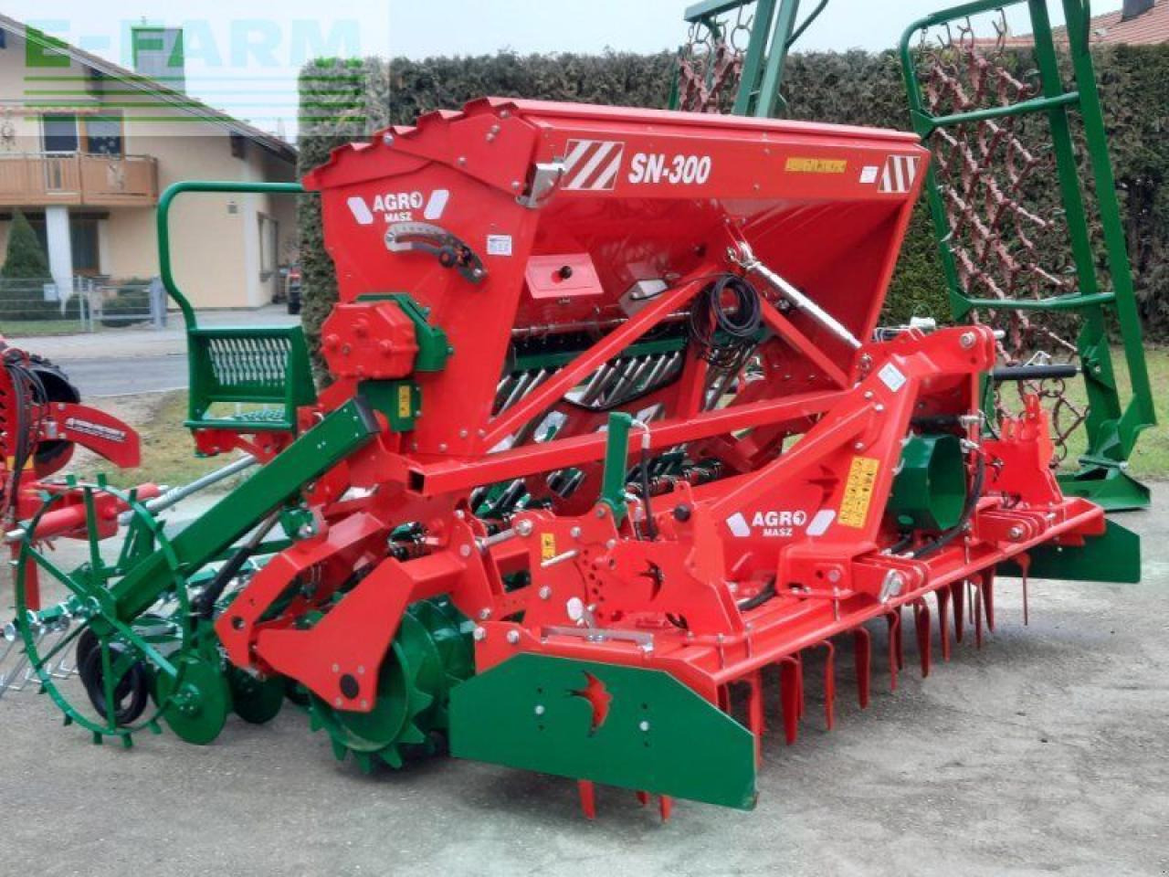 Agro-Masz sn 300 - Sejalnica: slika 1 Agro-Masz sn 300 - Sejalnica: slika 1