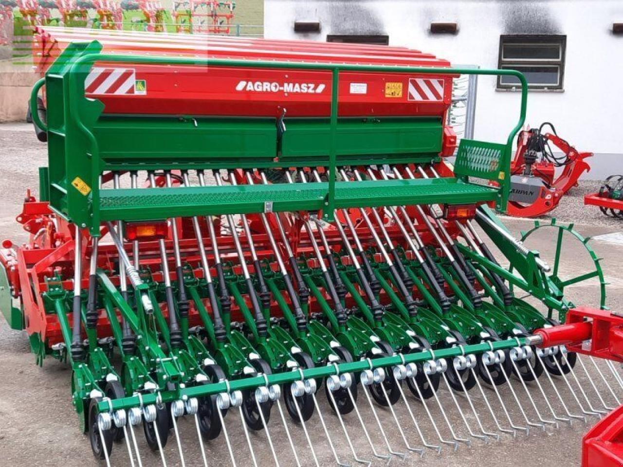 Agro-Masz sn 300 - Sejalnica: slika 2 Agro-Masz sn 300 - Sejalnica: slika 2