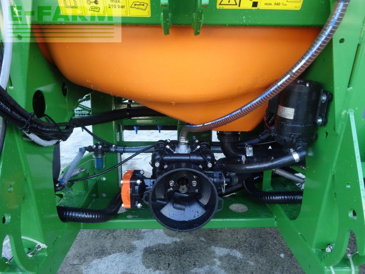 Amazone uf 901 - Vlečna škropilnica: slika 2 Amazone uf 901 - Vlečna škropilnica: slika 2