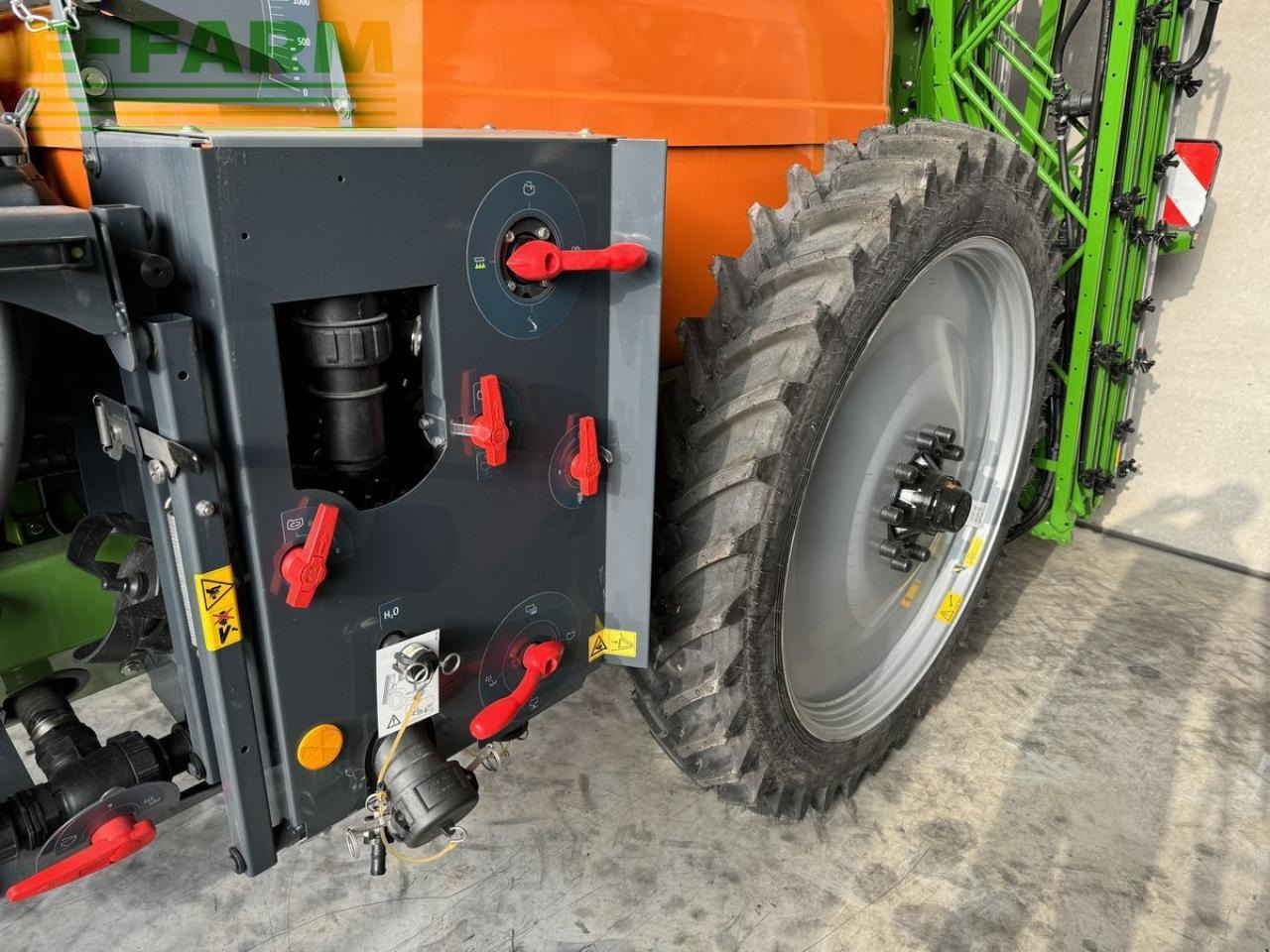 Amazone ug 3000 super - Vlečna škropilnica: slika 2 Amazone ug 3000 super - Vlečna škropilnica: slika 2