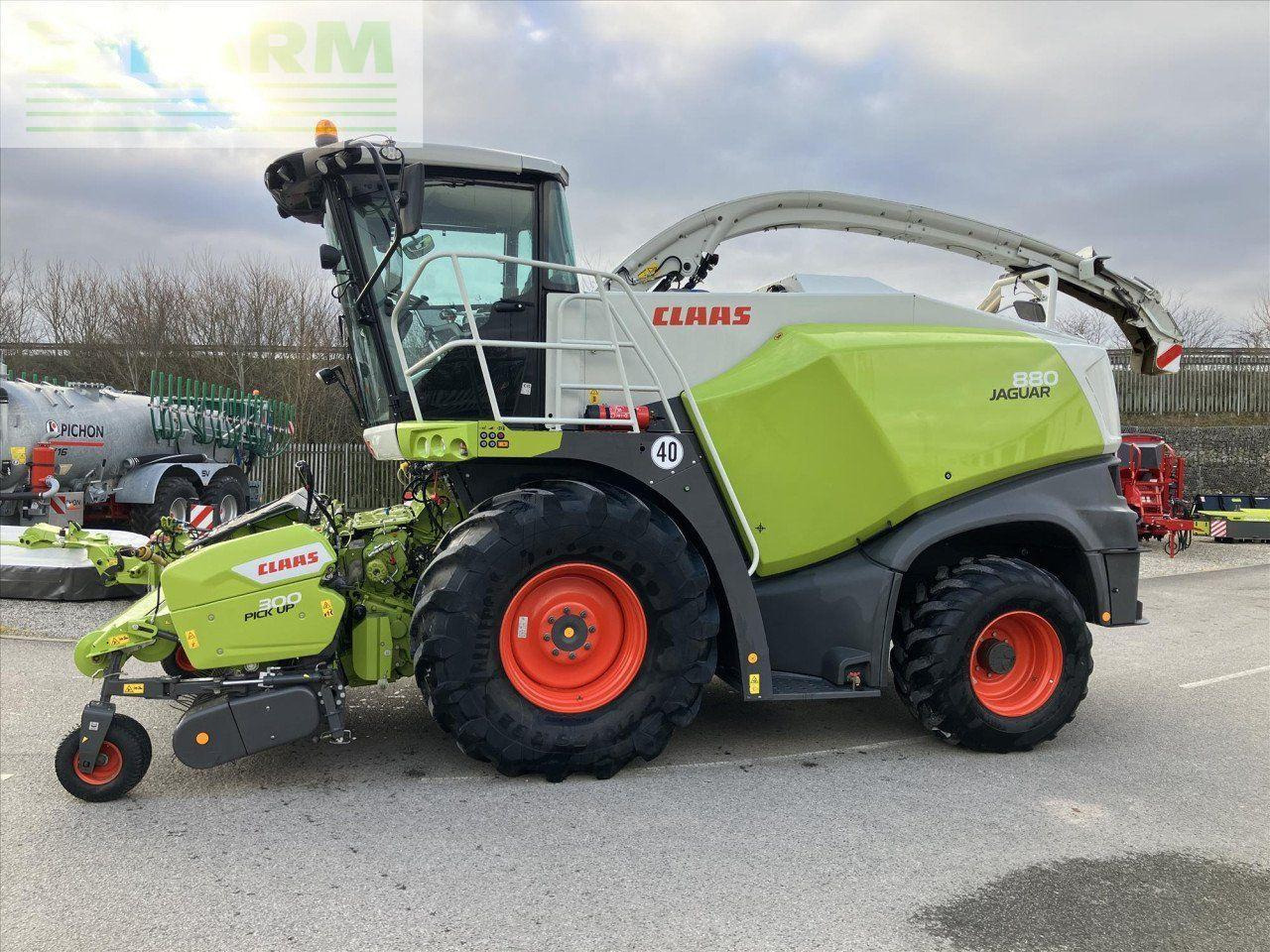 CLAAS JAGUAR 880 4WD - Kombajn za krmo: slika 1 CLAAS JAGUAR 880 4WD - Kombajn za krmo: slika 1