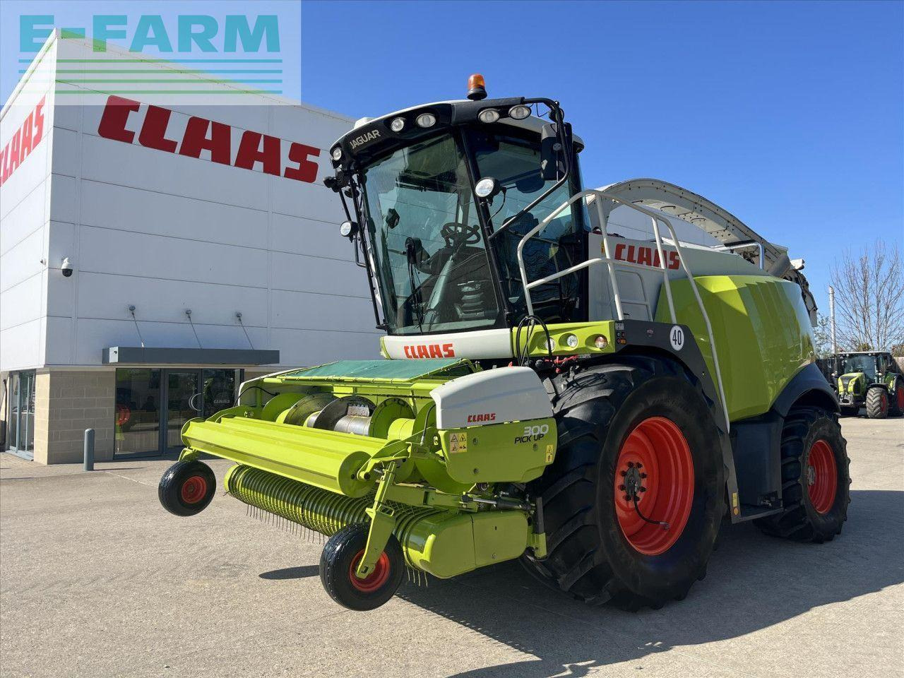 CLAAS JAGUAR 970 4WD - Kombajn za krmo: slika 1 CLAAS JAGUAR 970 4WD - Kombajn za krmo: slika 1