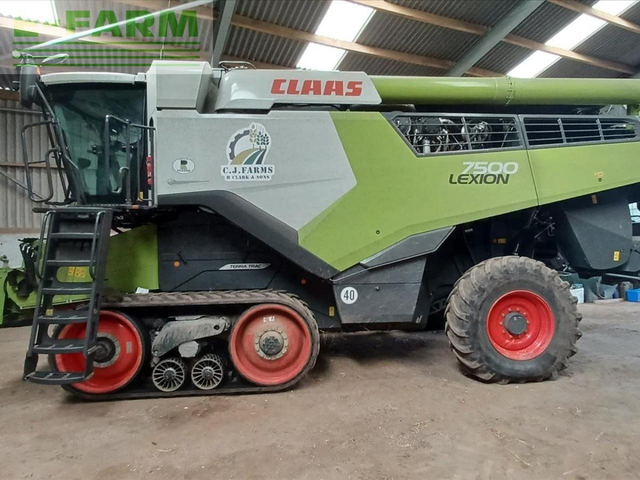 CLAAS LEXION 7500 TT - Kombajn harvester: slika 1 CLAAS LEXION 7500 TT - Kombajn harvester: slika 1