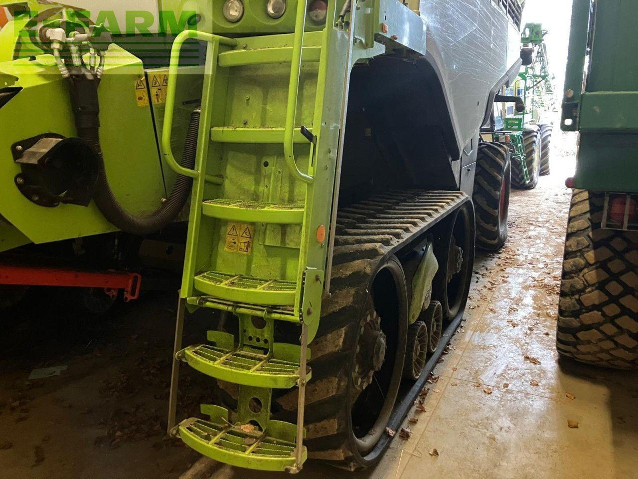 CLAAS LEXION 760 TT - Kombajn harvester: slika 2 CLAAS LEXION 760 TT - Kombajn harvester: slika 2