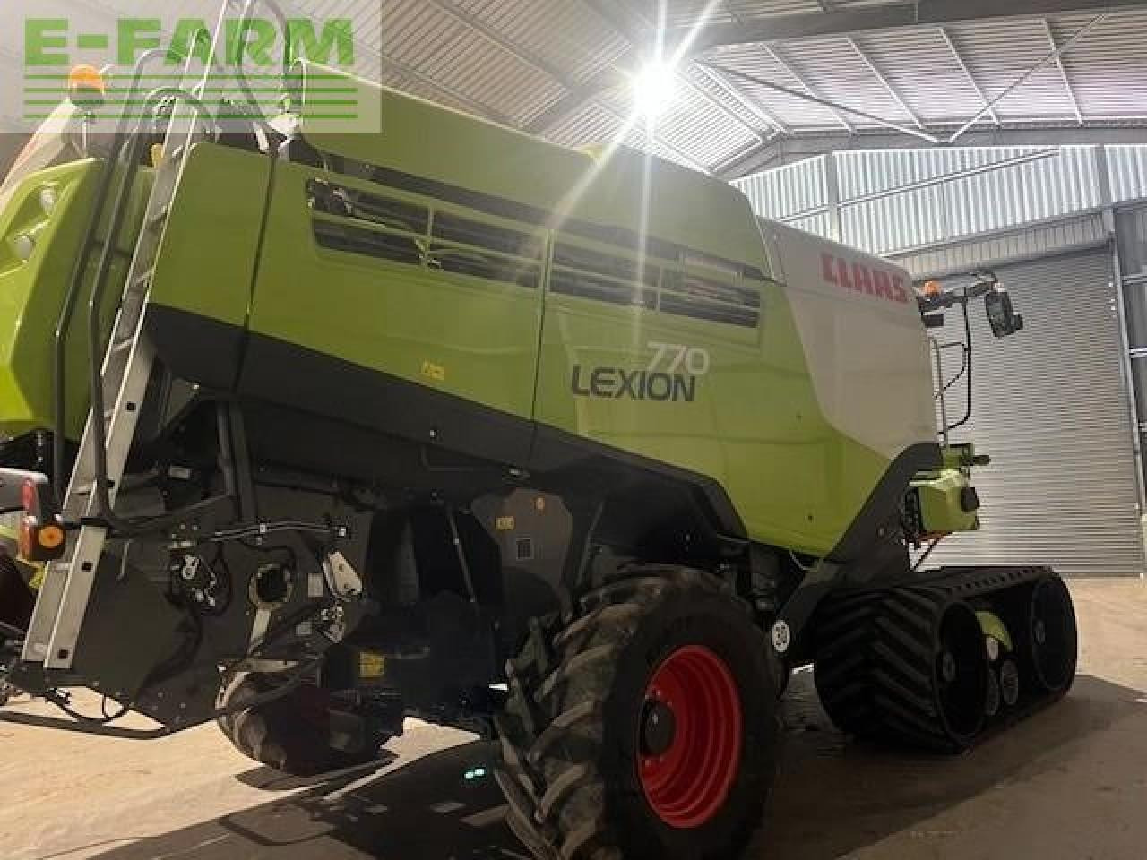 CLAAS LEXION 770 TT - Kombajn harvester: slika 3 CLAAS LEXION 770 TT - Kombajn harvester: slika 3