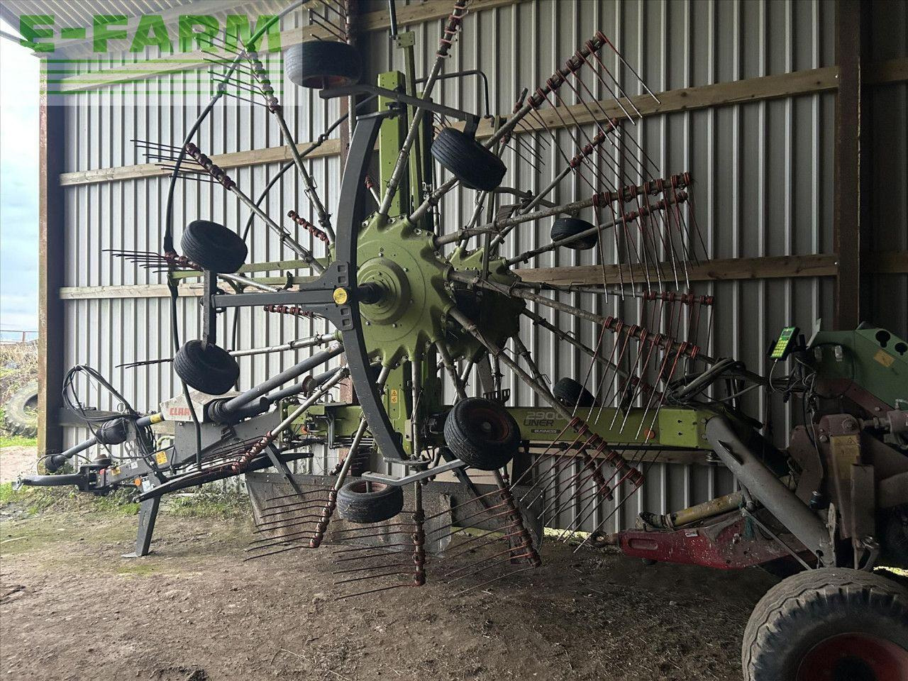 CLAAS LINER 2900 BUSINESS BUSINESS PAL - Obračalnik/ Zgrabljalnik: slika 2 CLAAS LINER 2900 BUSINESS BUSINESS PAL - Obračalnik/ Zgrabljalnik: slika 2