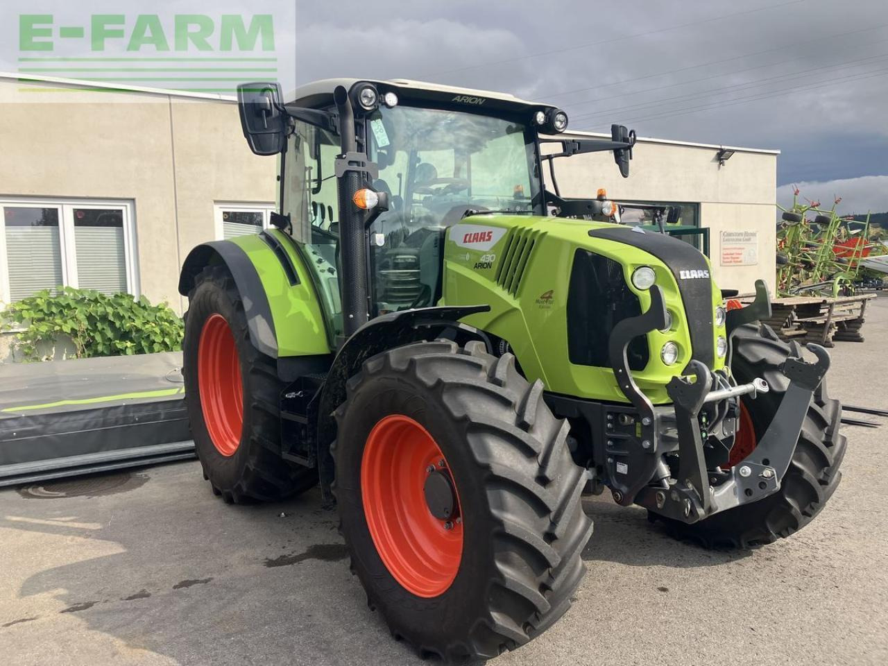 CLAAS arion 430 stage v - Traktor: slika 1 CLAAS arion 430 stage v - Traktor: slika 1