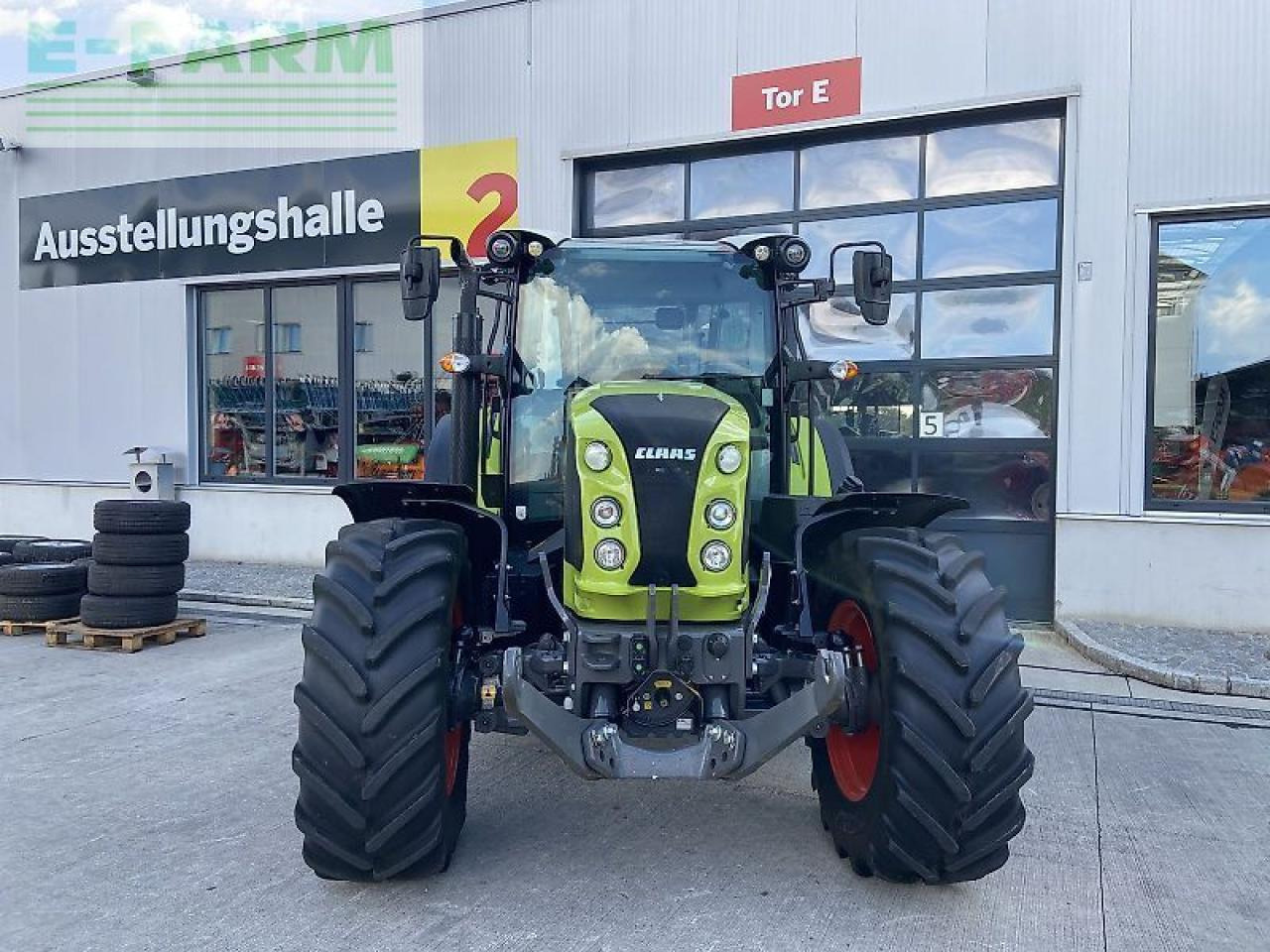 CLAAS arion 450 stage v (cis) CIS - Traktor: slika 2 CLAAS arion 450 stage v (cis) CIS - Traktor: slika 2