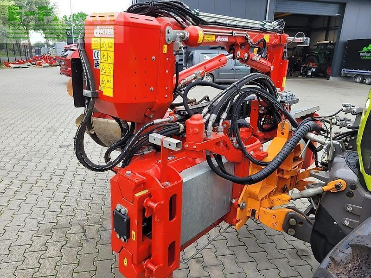 CLAAS arion 620 mit dücker dua 800 ausleger und 2 werkzeugen - Traktor: slika 3 CLAAS arion 620 mit dücker dua 800 ausleger und 2 werkzeugen - Traktor: slika 3