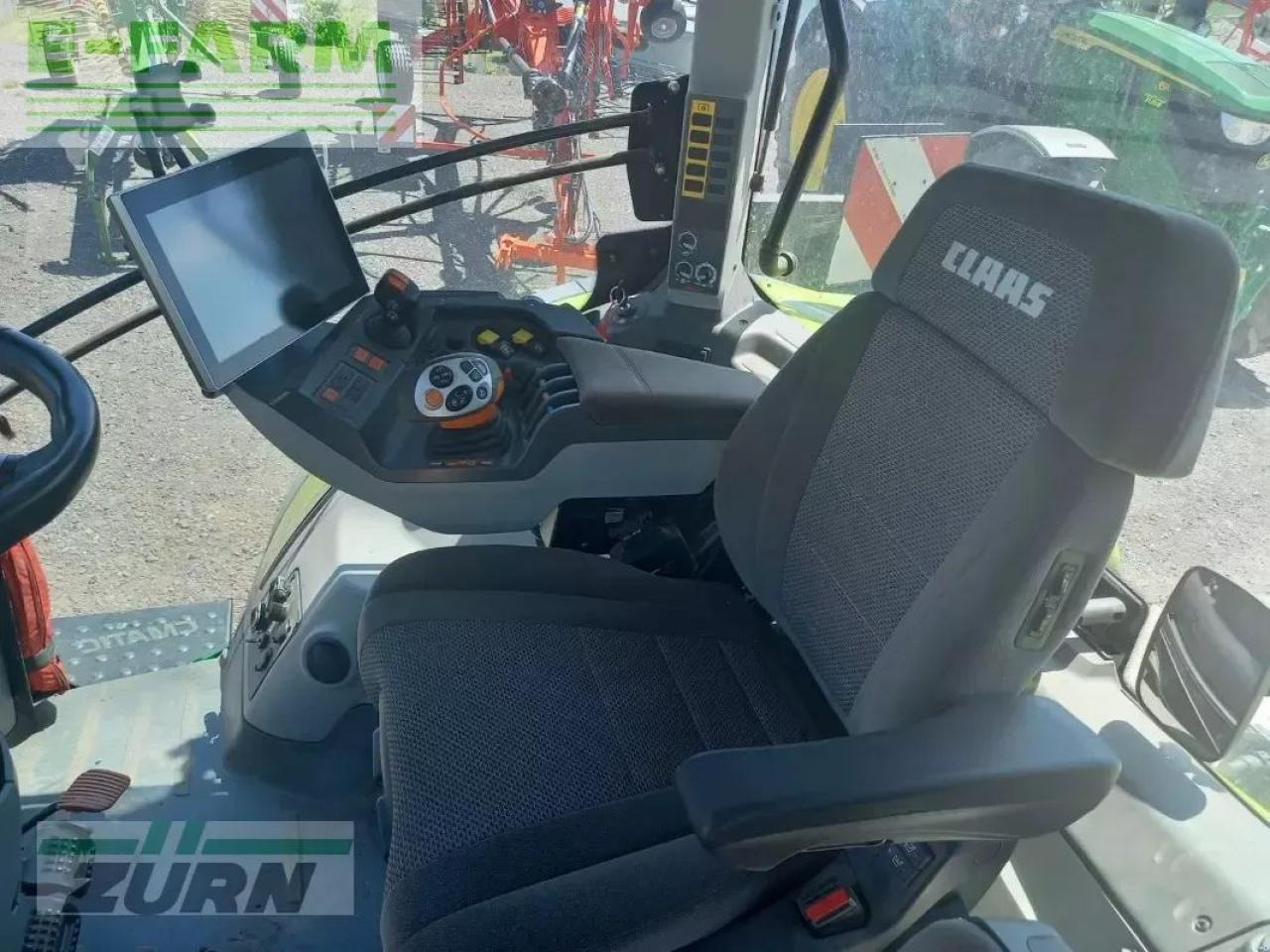 CLAAS arion 660 cmatic - Traktor: slika 4 CLAAS arion 660 cmatic - Traktor: slika 4