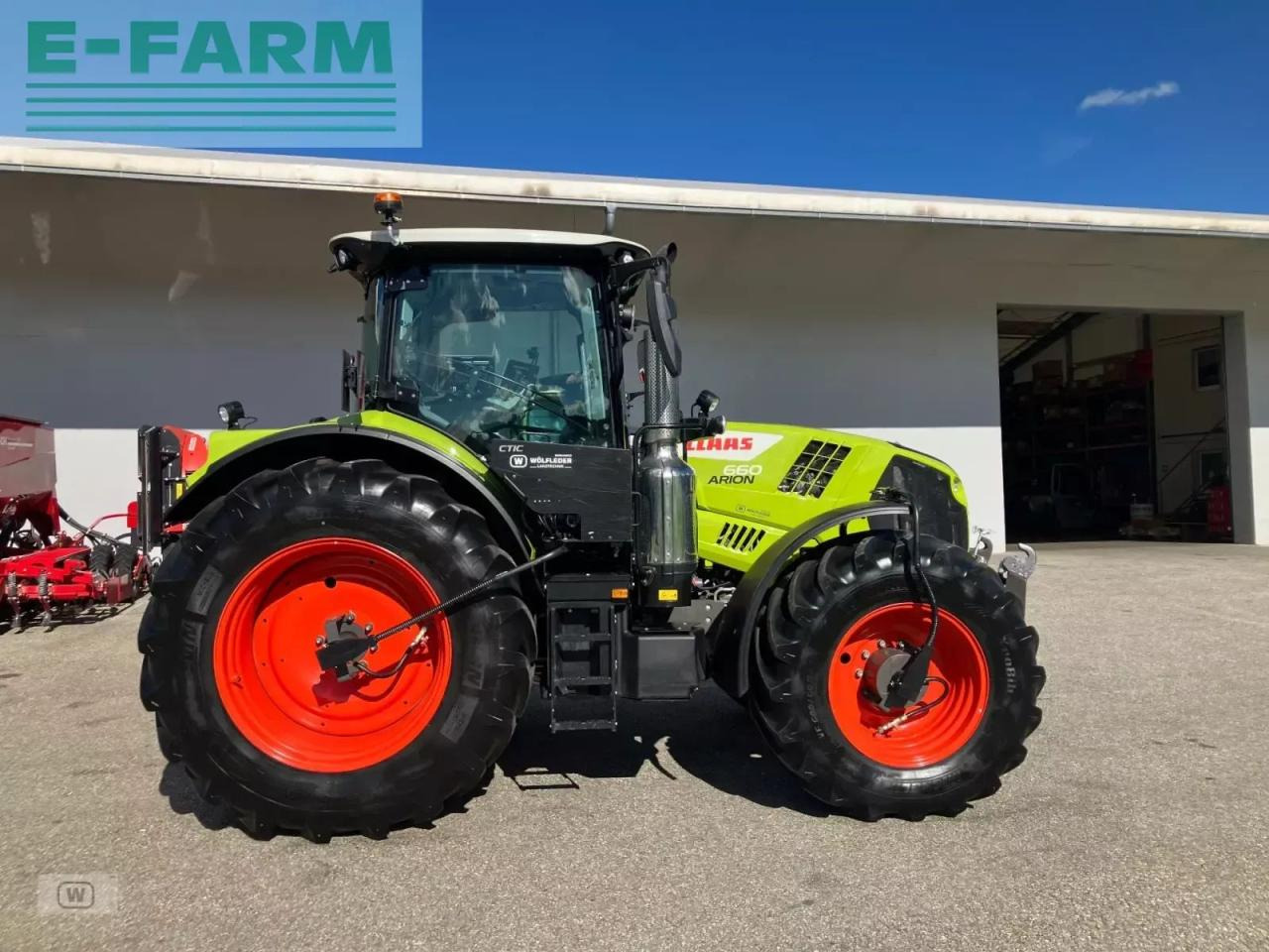 CLAAS arion 660 cmatic cebis CMATIC CEBIS - Traktor: slika 3 CLAAS arion 660 cmatic cebis CMATIC CEBIS - Traktor: slika 3