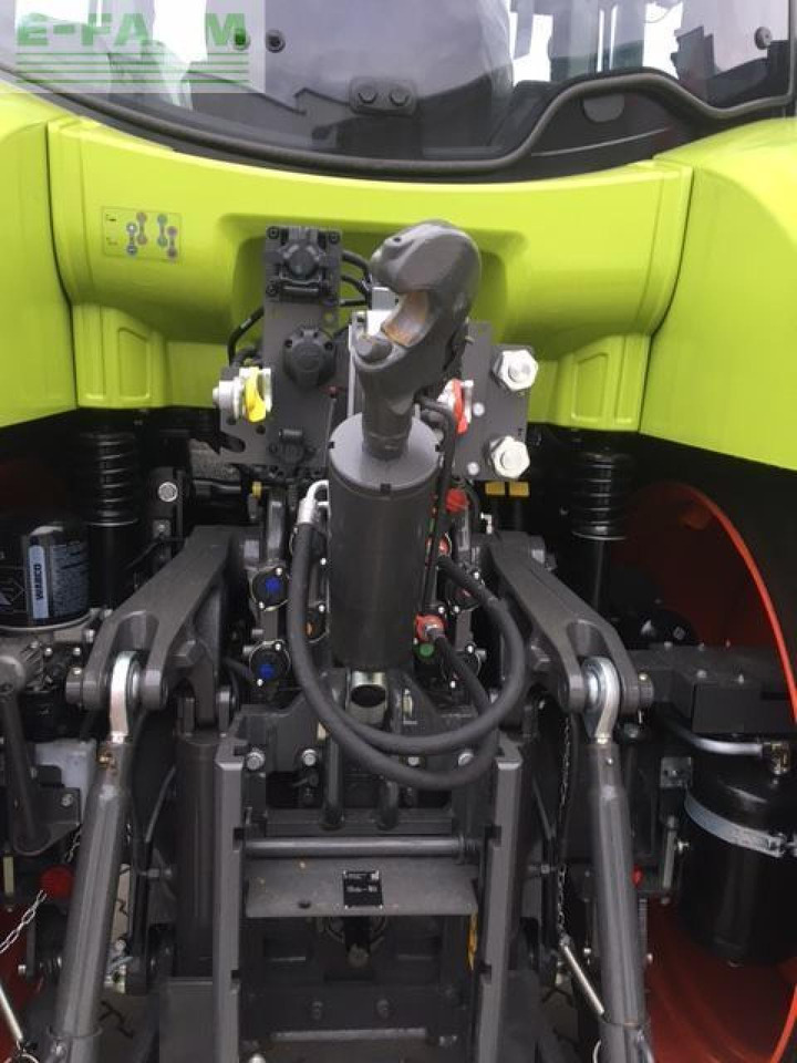 CLAAS arion 660 cmatic cebis CMATIC CEBIS - Traktor: slika 5 CLAAS arion 660 cmatic cebis CMATIC CEBIS - Traktor: slika 5