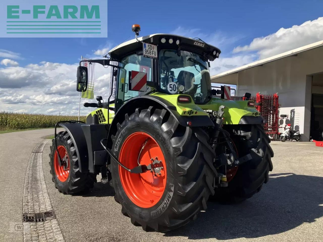 CLAAS arion 660 cmatic cebis CMATIC CEBIS - Traktor: slika 3 CLAAS arion 660 cmatic cebis CMATIC CEBIS - Traktor: slika 3