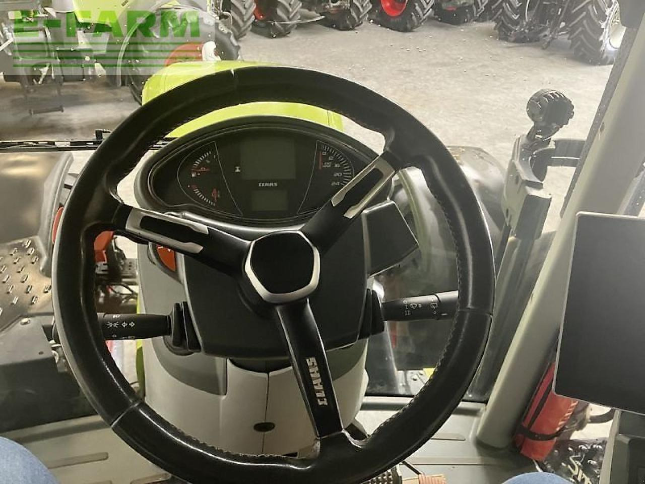 CLAAS arion 660 cmatic - st v first - Traktor: slika 4 CLAAS arion 660 cmatic - st v first - Traktor: slika 4