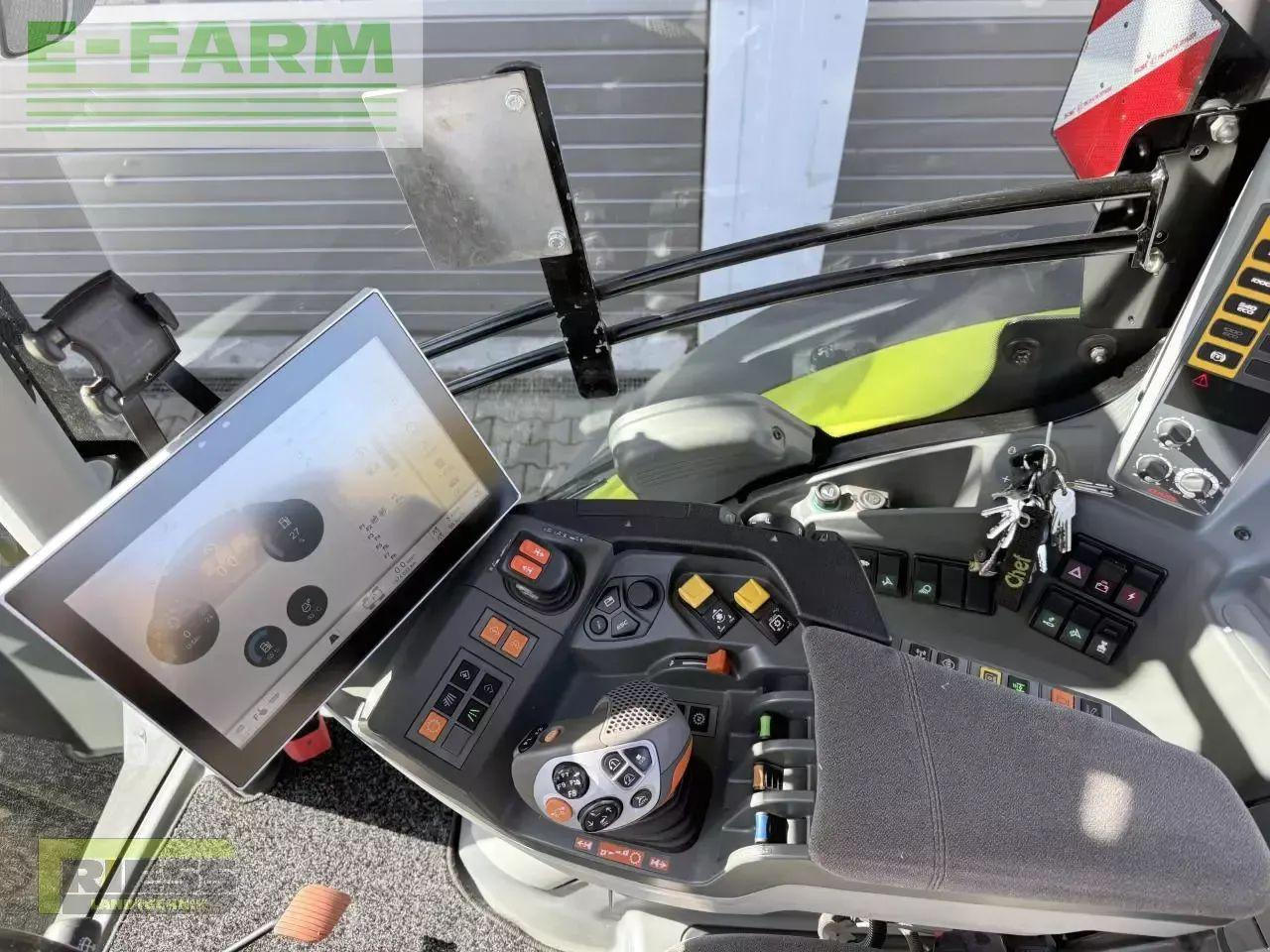 CLAAS axion 800 cebis hexashift a50 HEXASHIFT CEBIS - Traktor: slika 5 CLAAS axion 800 cebis hexashift a50 HEXASHIFT CEBIS - Traktor: slika 5