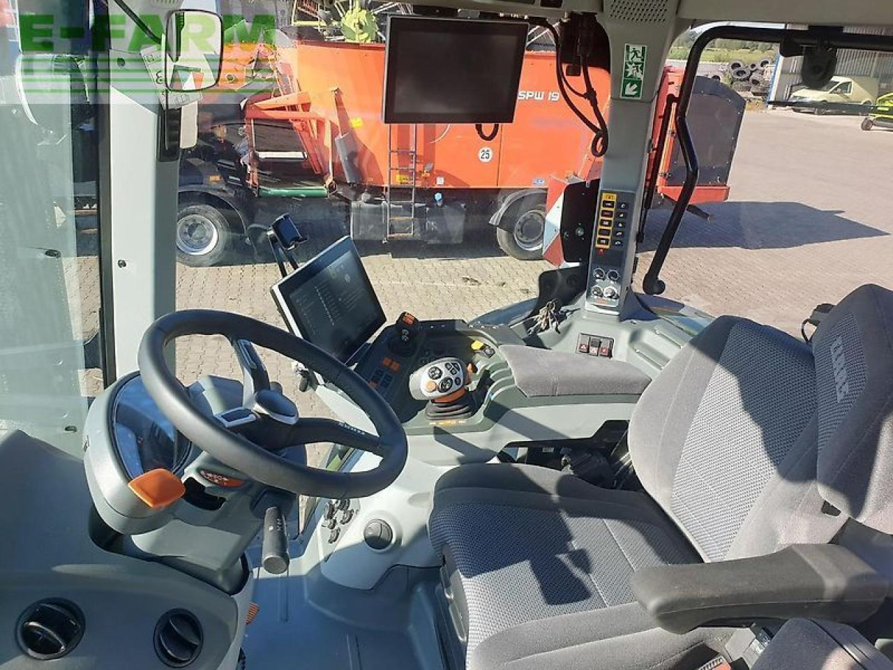 CLAAS axion 830* cemis 1200 rtk - Traktor: slika 3 CLAAS axion 830* cemis 1200 rtk - Traktor: slika 3