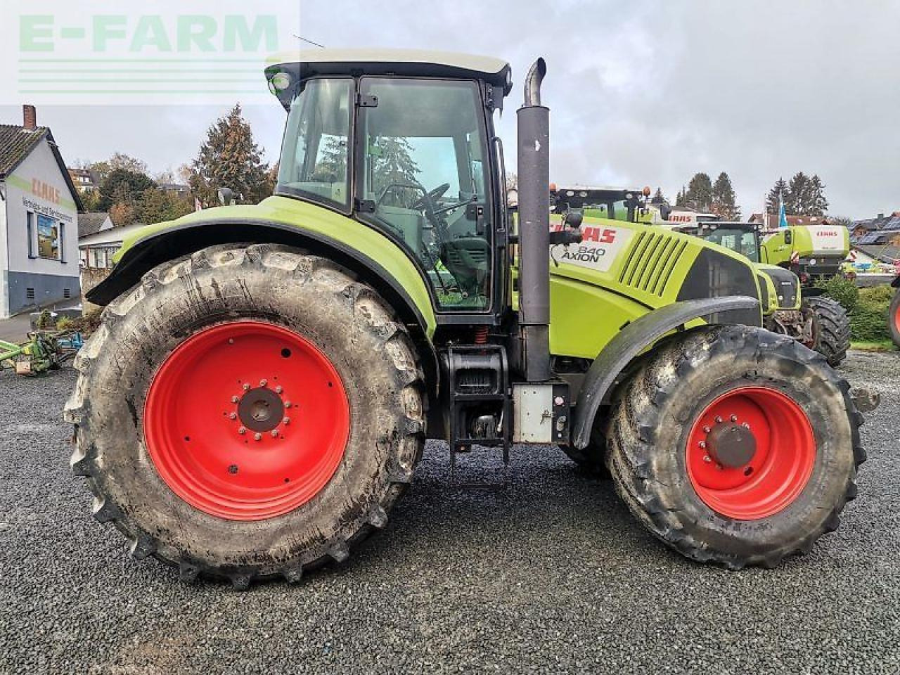 CLAAS axion 840 hexashift HEXASHIFT - Traktor: slika 1 CLAAS axion 840 hexashift HEXASHIFT - Traktor: slika 1