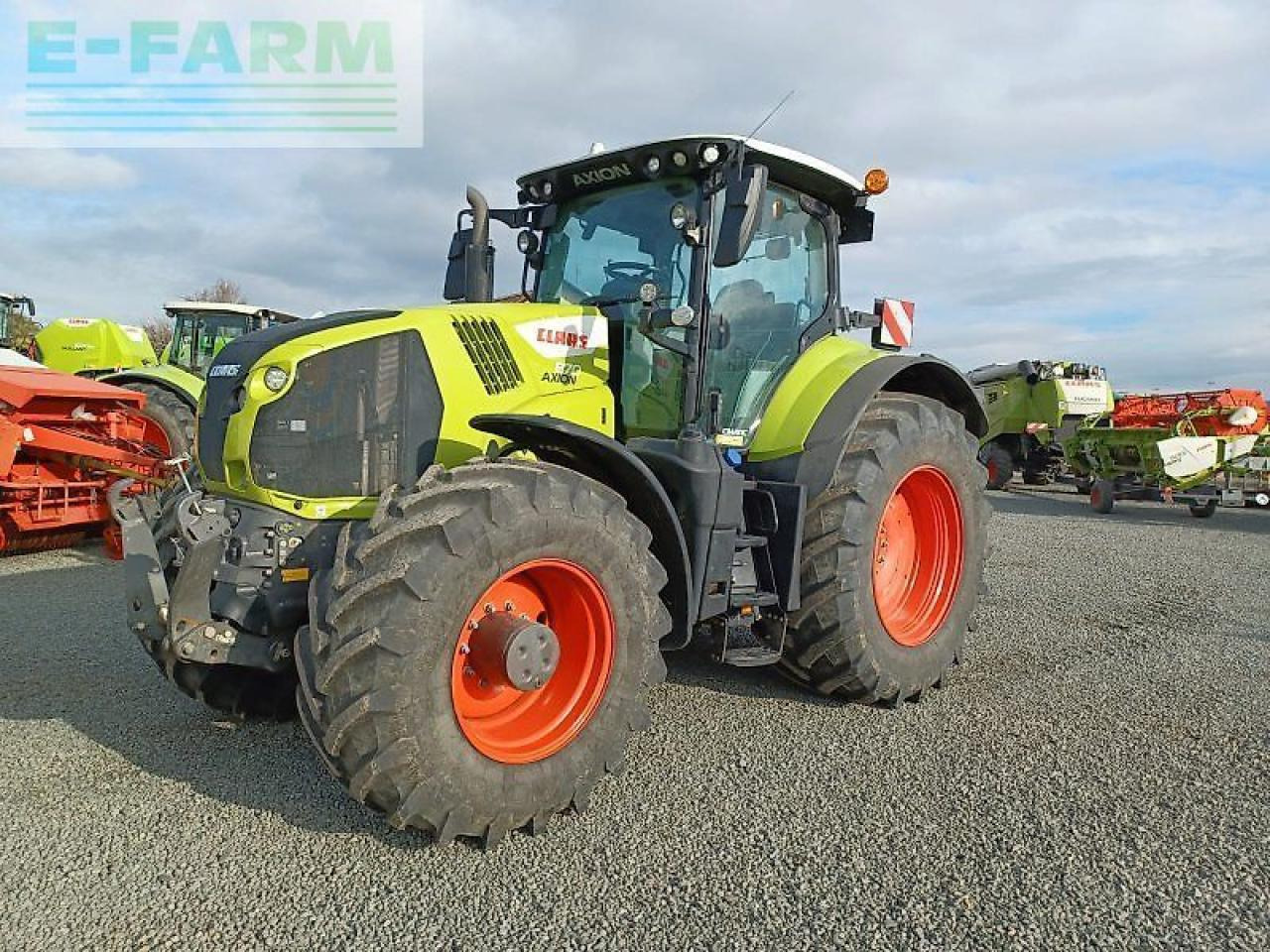 CLAAS axion 870 cmatic CMATIC - Traktor: slika 1 CLAAS axion 870 cmatic CMATIC - Traktor: slika 1