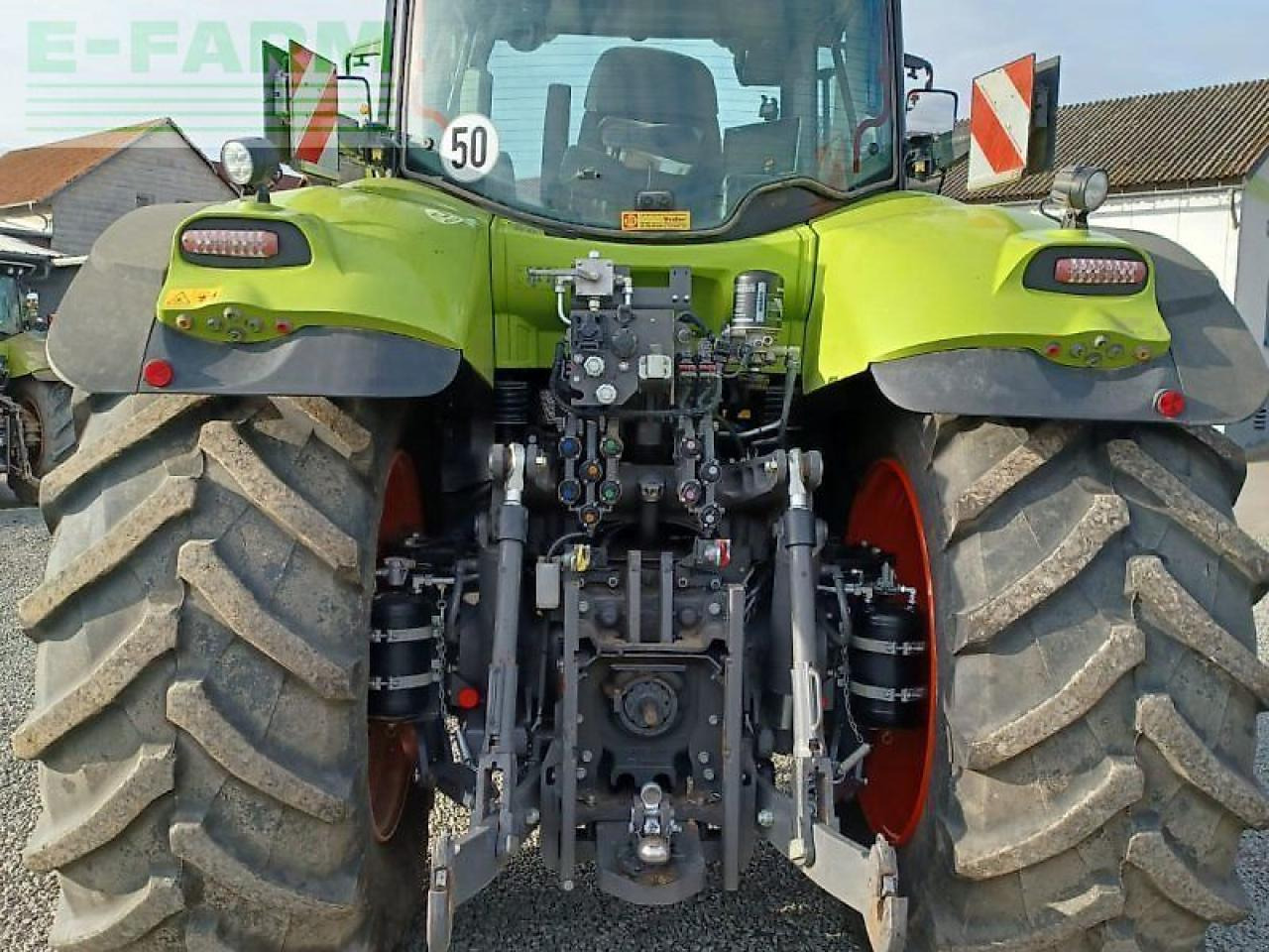 CLAAS axion 870 cmatic CMATIC - Traktor: slika 5 CLAAS axion 870 cmatic CMATIC - Traktor: slika 5