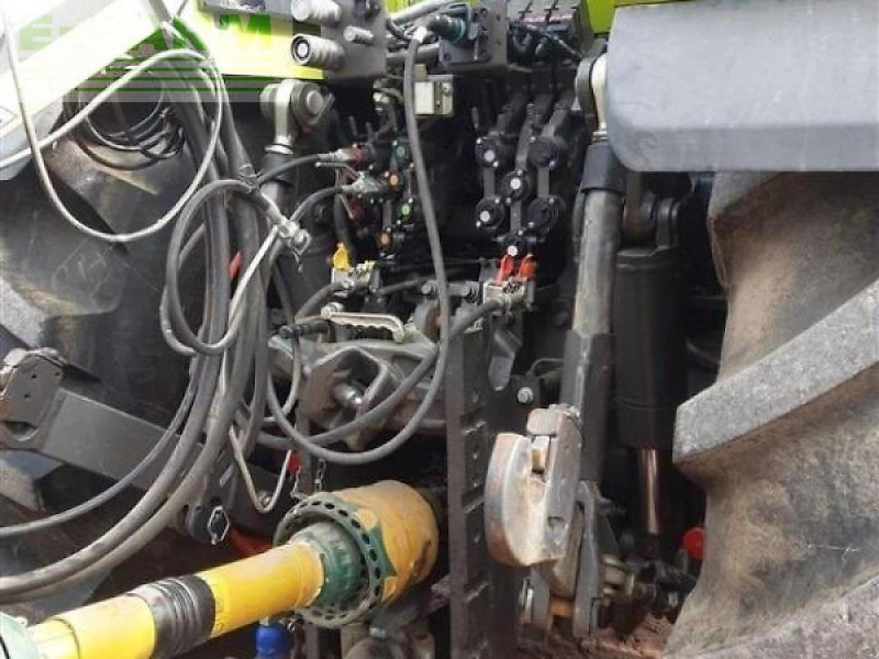 CLAAS axion 950 cmatic cebis CMATIC CEBIS - Traktor: slika 5 CLAAS axion 950 cmatic cebis CMATIC CEBIS - Traktor: slika 5