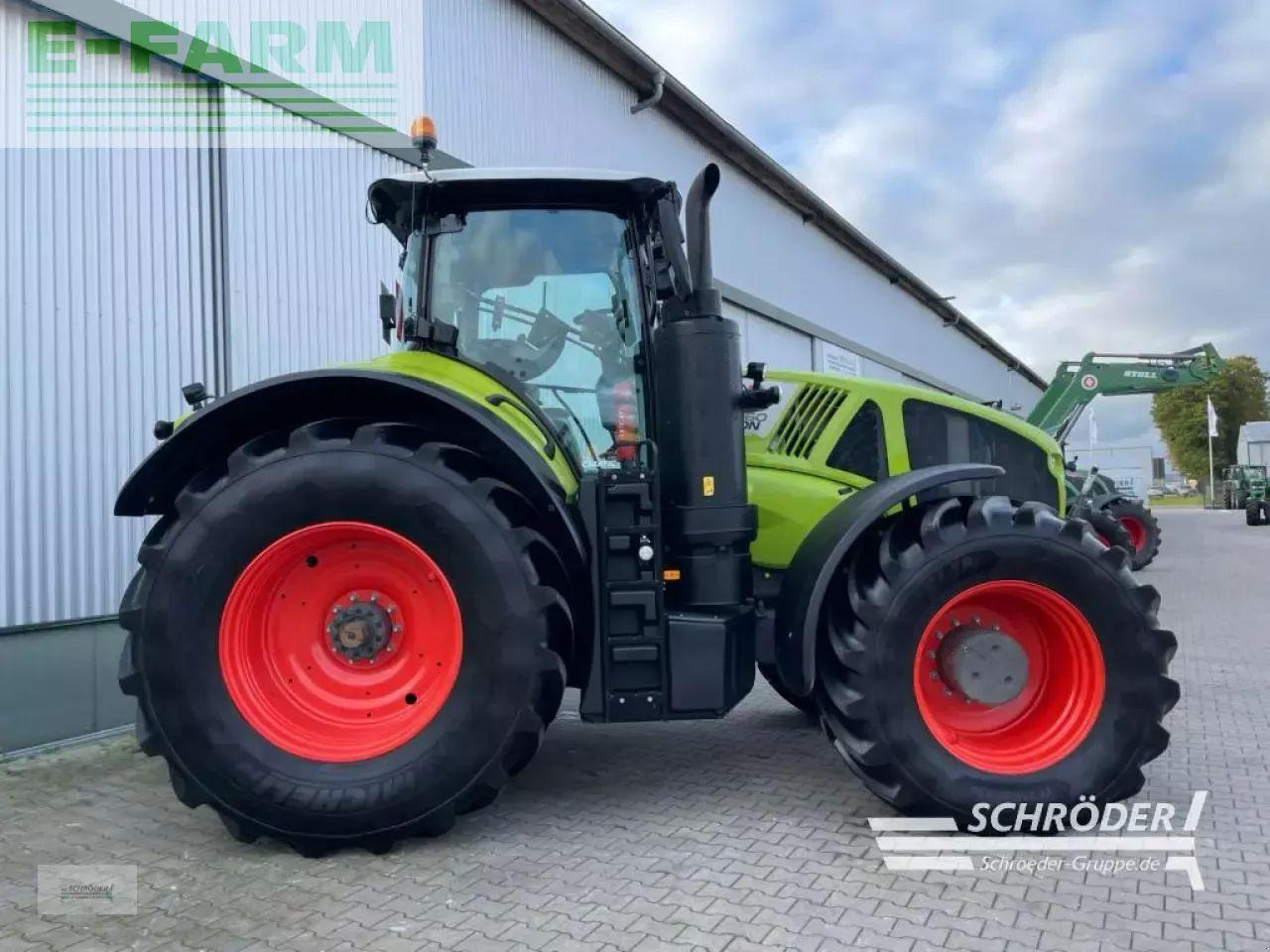 CLAAS axion 960 cmatic + maxicare + rtk - Traktor: slika 2 CLAAS axion 960 cmatic + maxicare + rtk - Traktor: slika 2