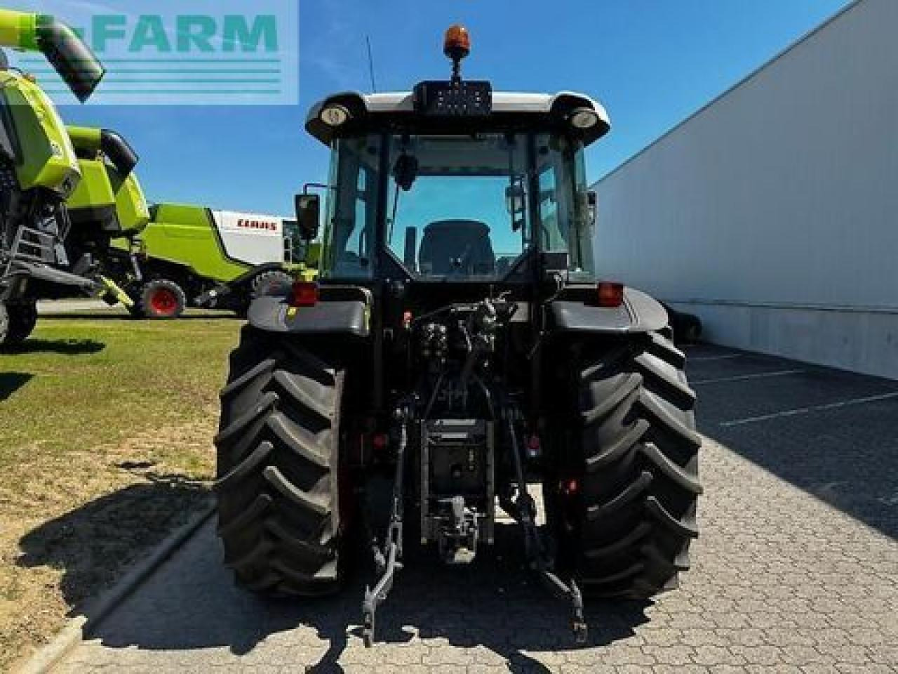CLAAS axos 240 stage v - Traktor: slika 4 CLAAS axos 240 stage v - Traktor: slika 4