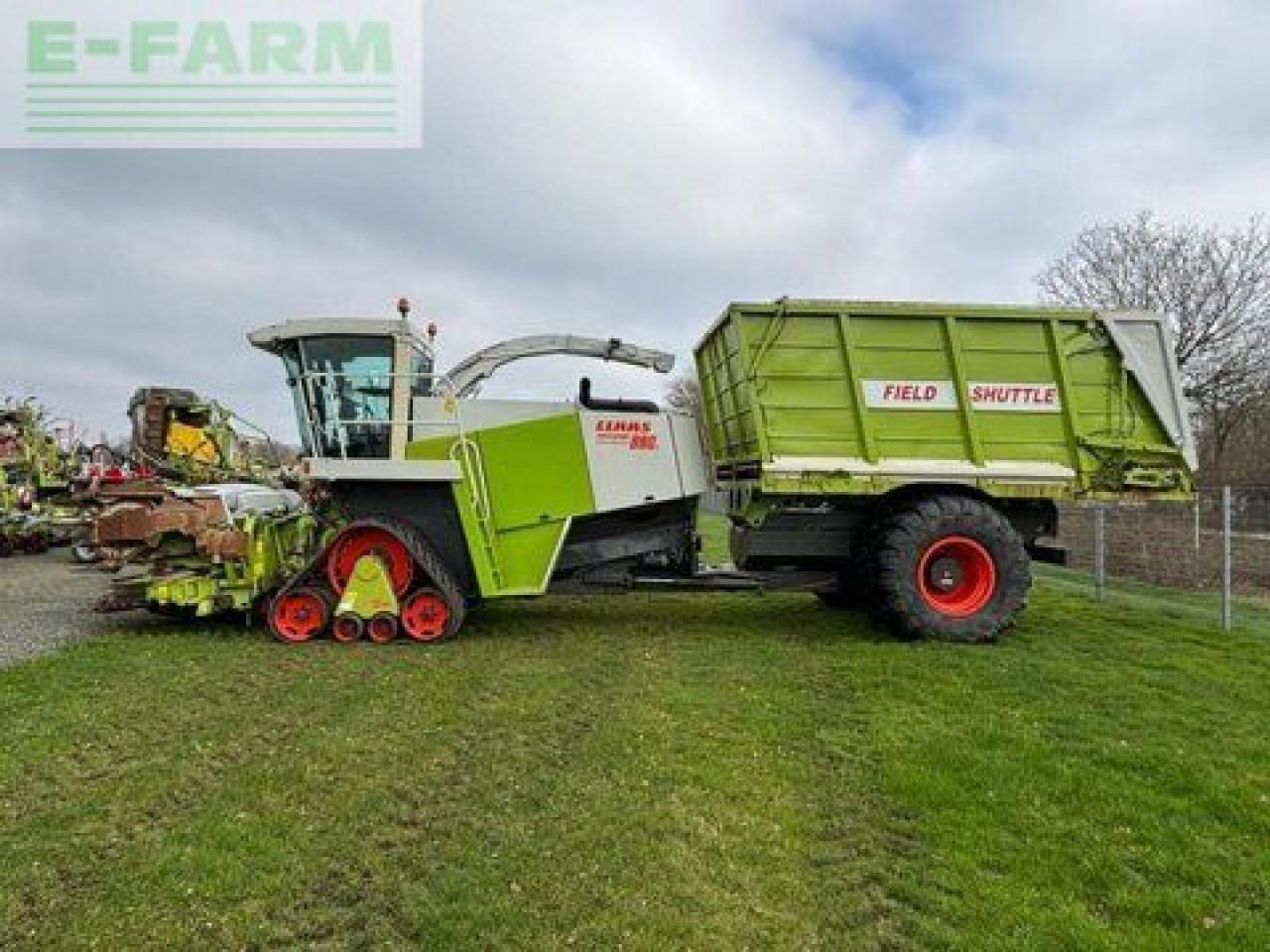 CLAAS jaguar 880 field shuttle, orbis 450 ts, raupe - Kombajn za krmo: slika 2 CLAAS jaguar 880 field shuttle, orbis 450 ts, raupe - Kombajn za krmo: slika 2