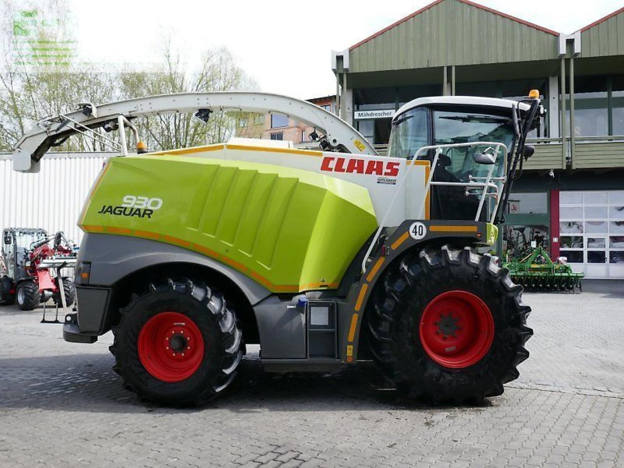 CLAAS jaguar 930 - Kombajn za krmo: slika 4 CLAAS jaguar 930 - Kombajn za krmo: slika 4