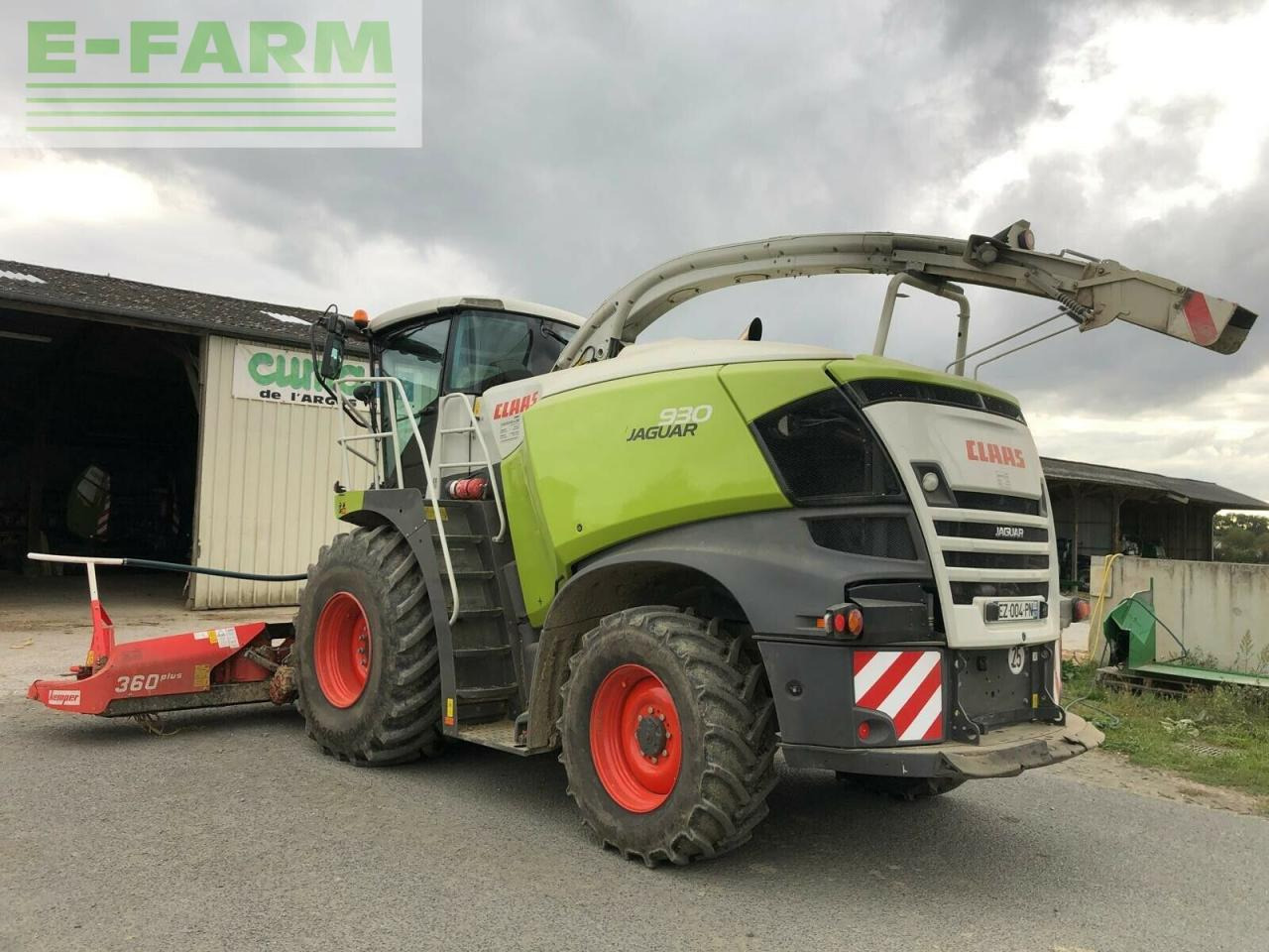 CLAAS jaguar 930 t4 (498/530) - Kombajn za krmo: slika 3 CLAAS jaguar 930 t4 (498/530) - Kombajn za krmo: slika 3