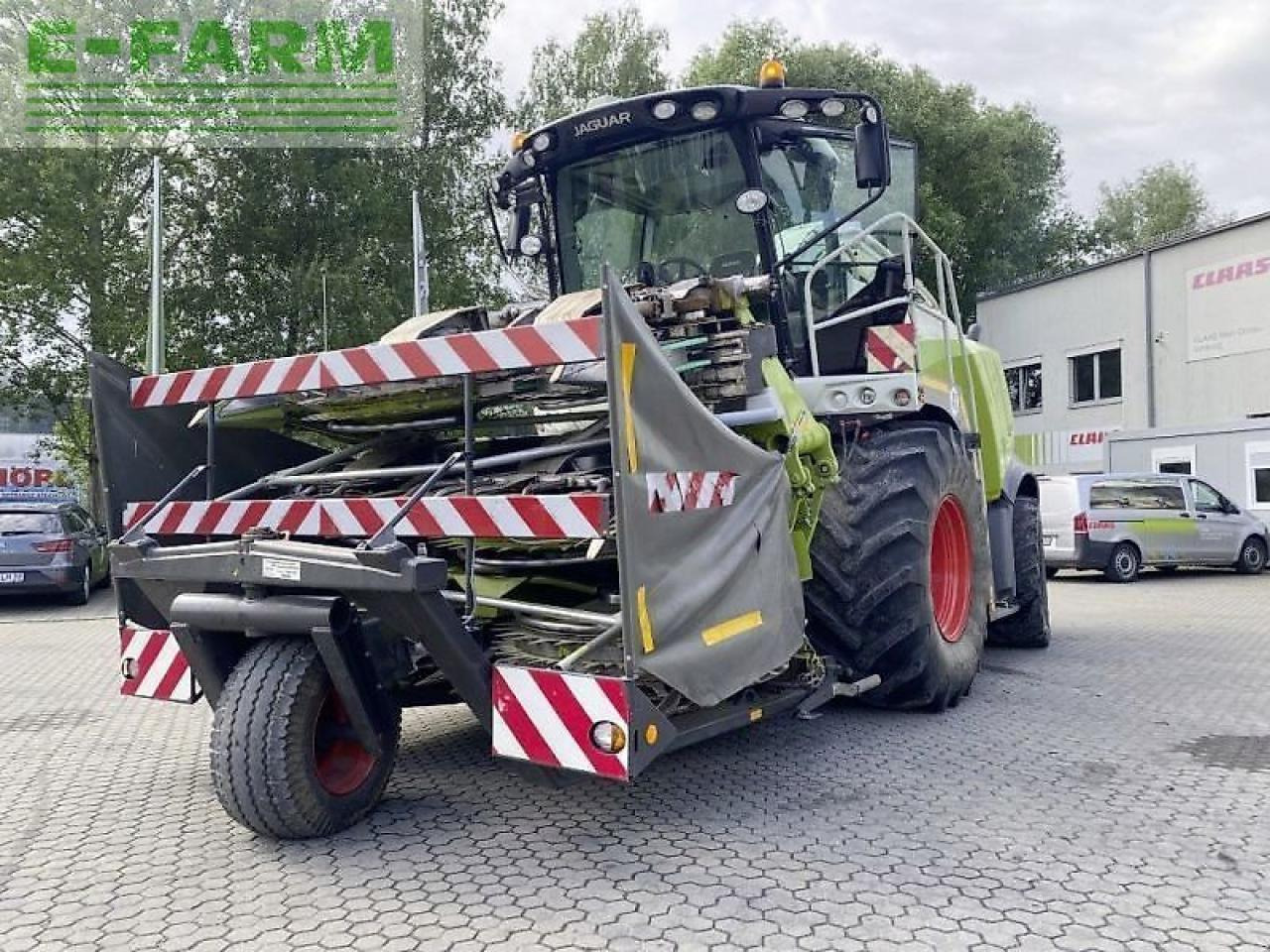 CLAAS jaguar 950+pu300+orbis 750 - Kombajn za krmo: slika 4 CLAAS jaguar 950+pu300+orbis 750 - Kombajn za krmo: slika 4