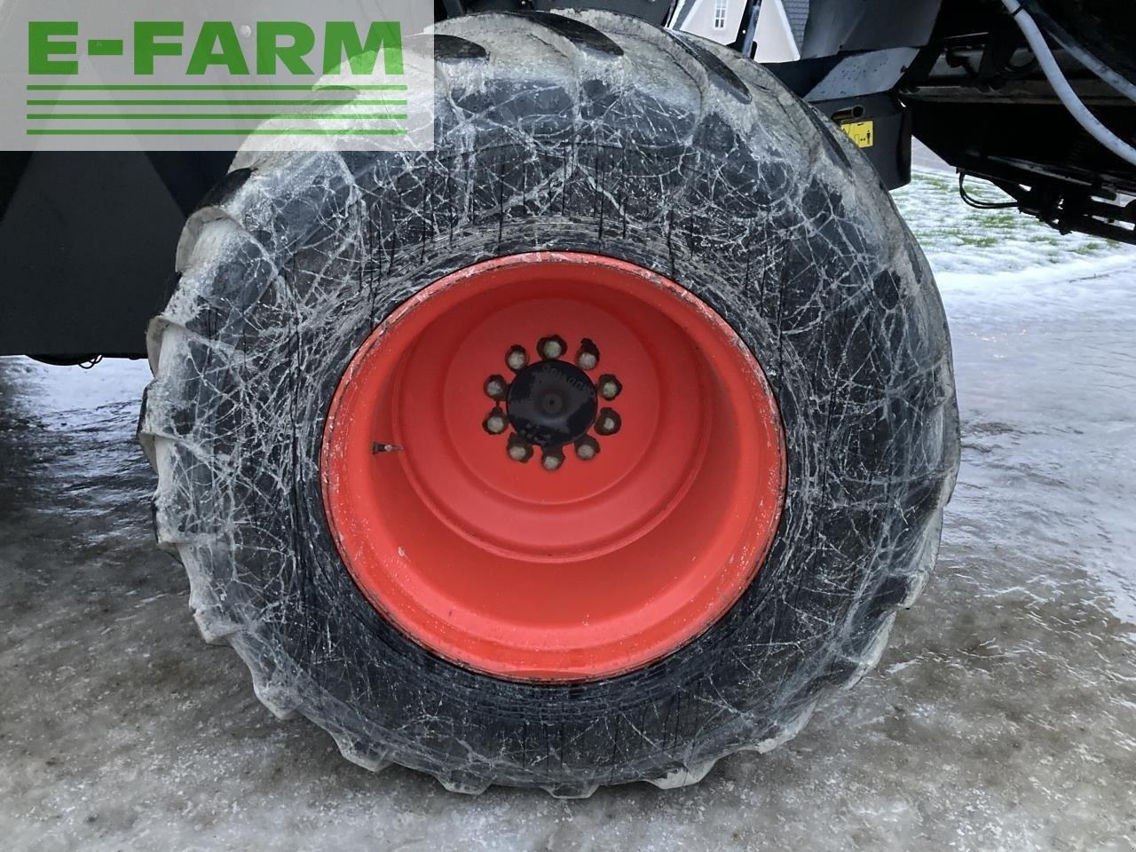 CLAAS lexion 570 tt 4-wd - Kombajn harvester: slika 3 CLAAS lexion 570 tt 4-wd - Kombajn harvester: slika 3