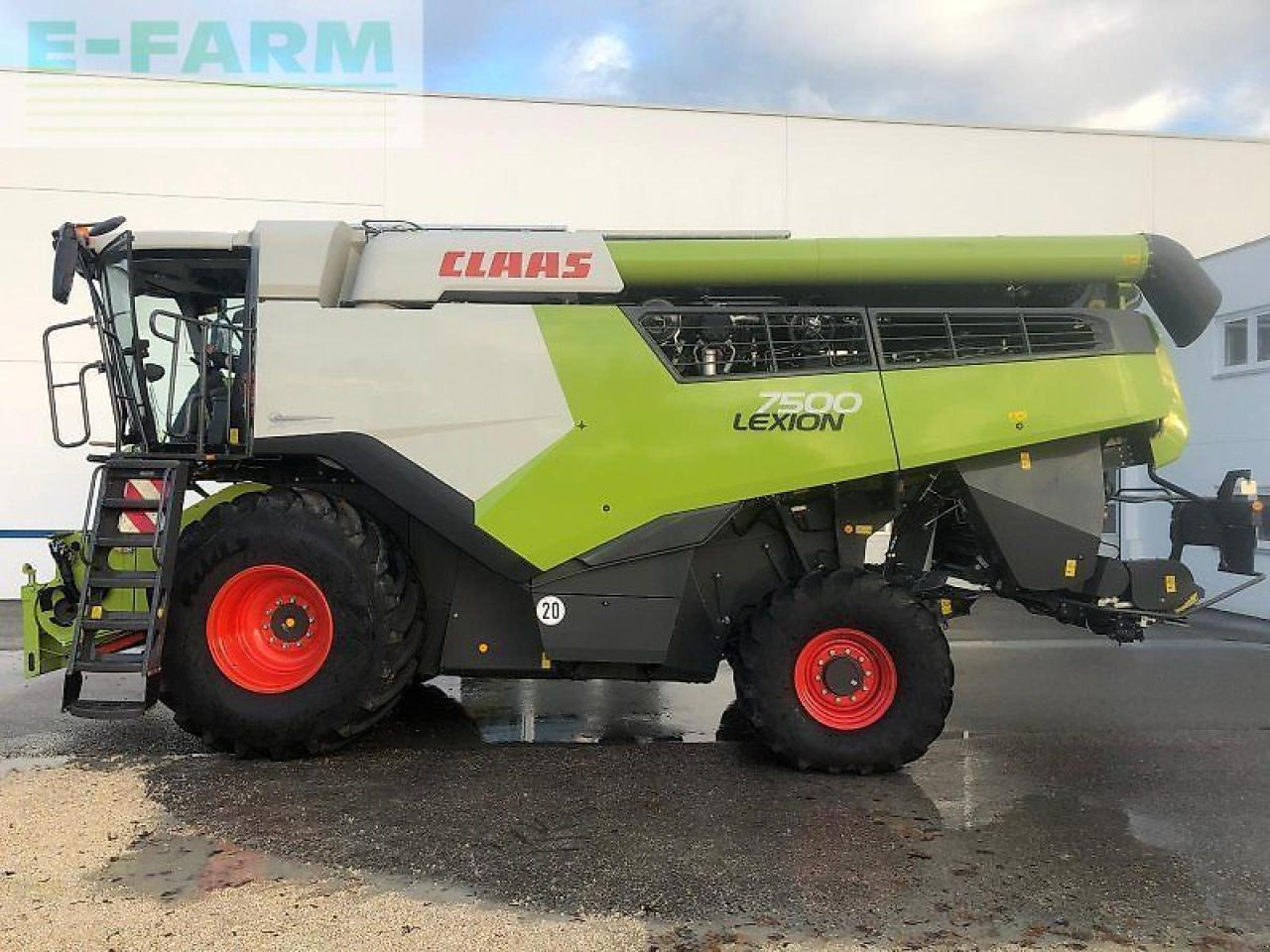 CLAAS lexion 7500 preis reduziert !!! - Kombajn harvester: slika 1 CLAAS lexion 7500 preis reduziert !!! - Kombajn harvester: slika 1