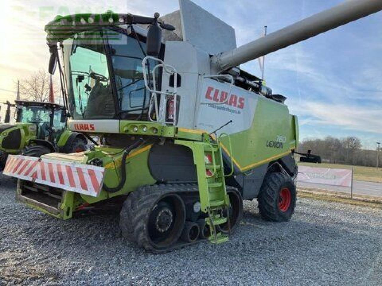 CLAAS lexion 760 tt terra trac - Kombajn harvester: slika 3 CLAAS lexion 760 tt terra trac - Kombajn harvester: slika 3