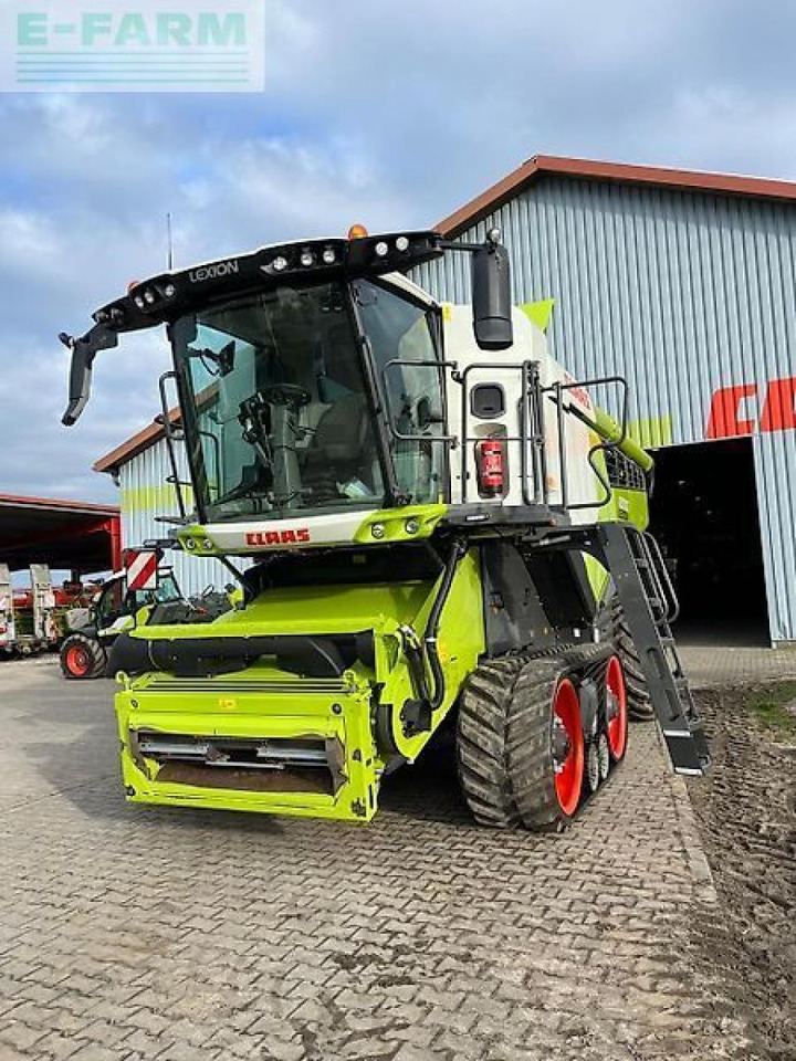 CLAAS lexion 8700 tt - Kombajn harvester: slika 1 CLAAS lexion 8700 tt - Kombajn harvester: slika 1