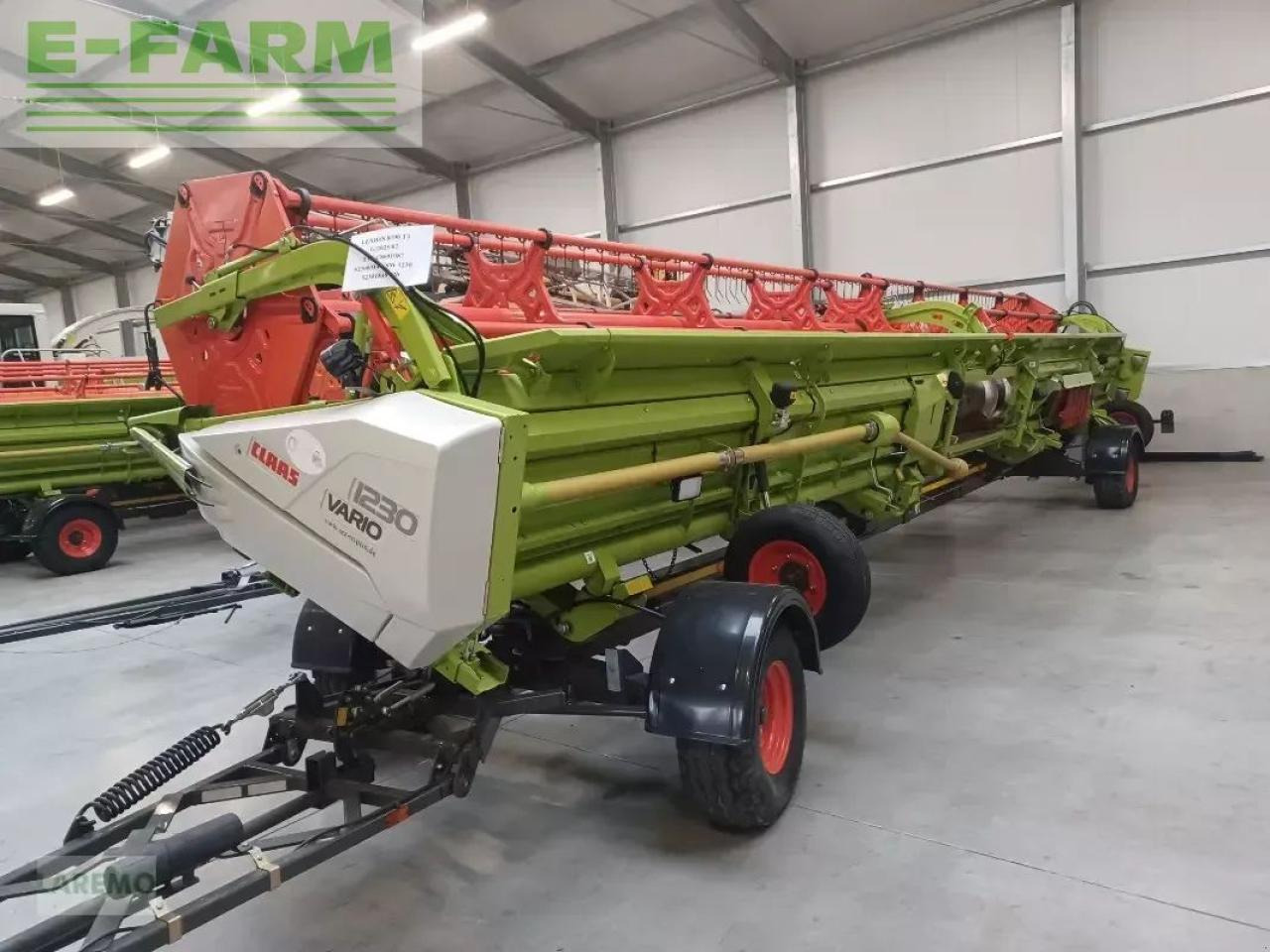 CLAAS lexion 8700 tt terratrac + v 1230 - Kombajn harvester: slika 5 CLAAS lexion 8700 tt terratrac + v 1230 - Kombajn harvester: slika 5