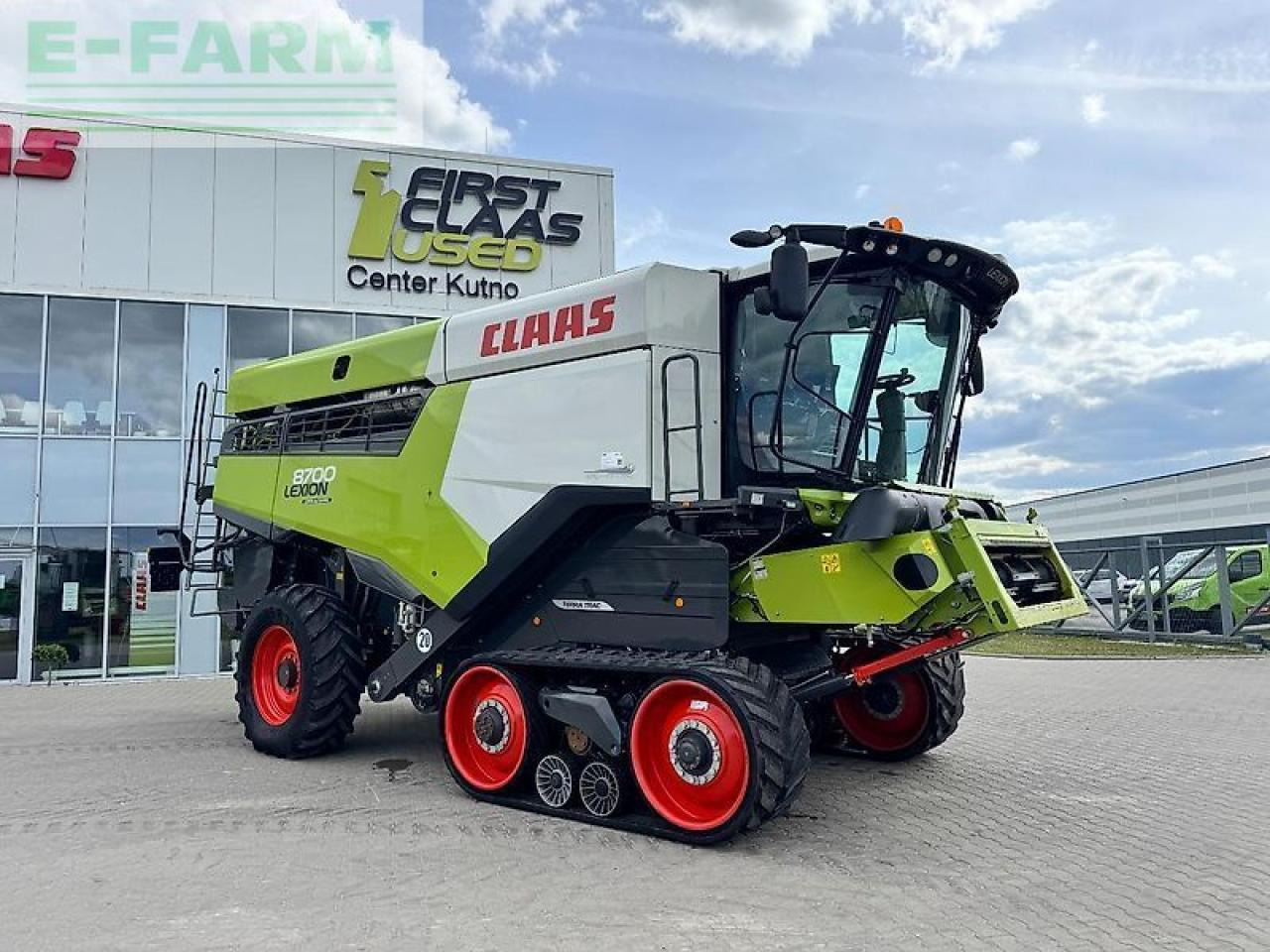 CLAAS lexion 8700tt - Kombajn harvester: slika 1 CLAAS lexion 8700tt - Kombajn harvester: slika 1