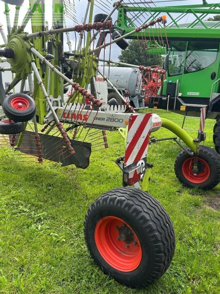 CLAAS liner 2800 - Obračalnik/ Zgrabljalnik: slika 4 CLAAS liner 2800 - Obračalnik/ Zgrabljalnik: slika 4