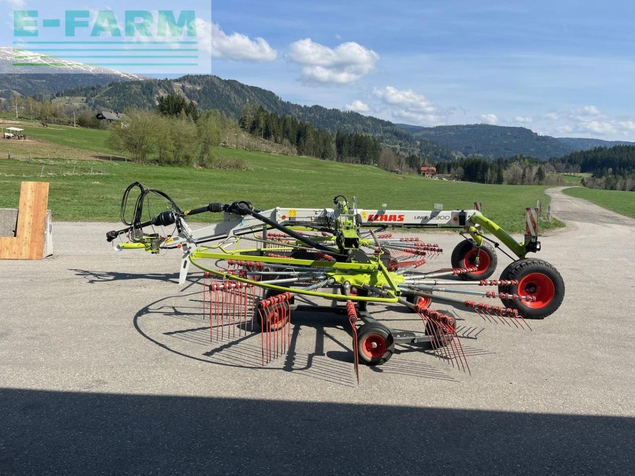CLAAS liner 2900 trend - Obračalnik/ Zgrabljalnik: slika 4 CLAAS liner 2900 trend - Obračalnik/ Zgrabljalnik: slika 4