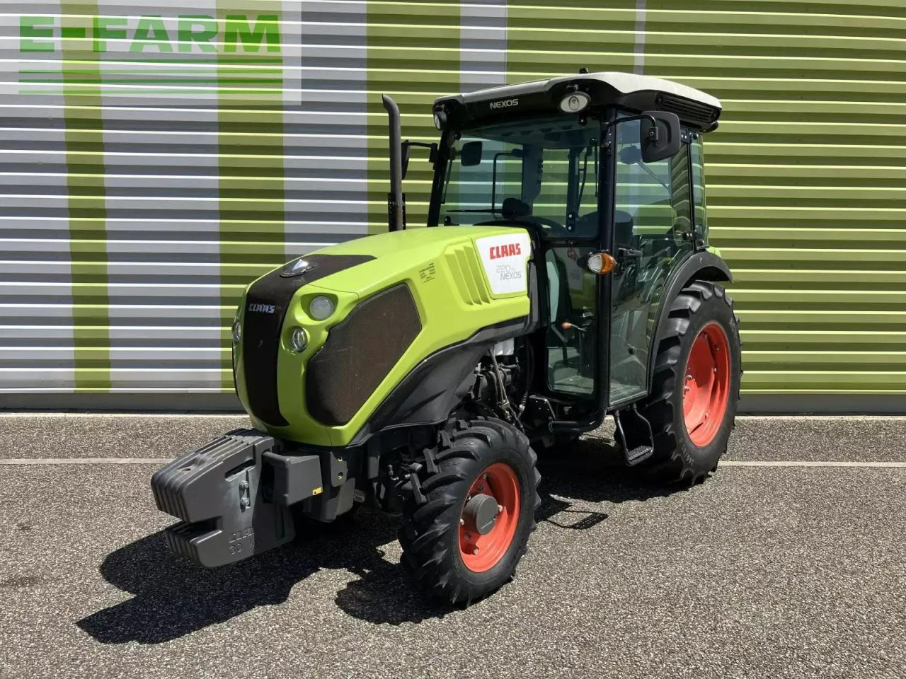 CLAAS nexos 220 vl VL - Traktor: slika 1 CLAAS nexos 220 vl VL - Traktor: slika 1