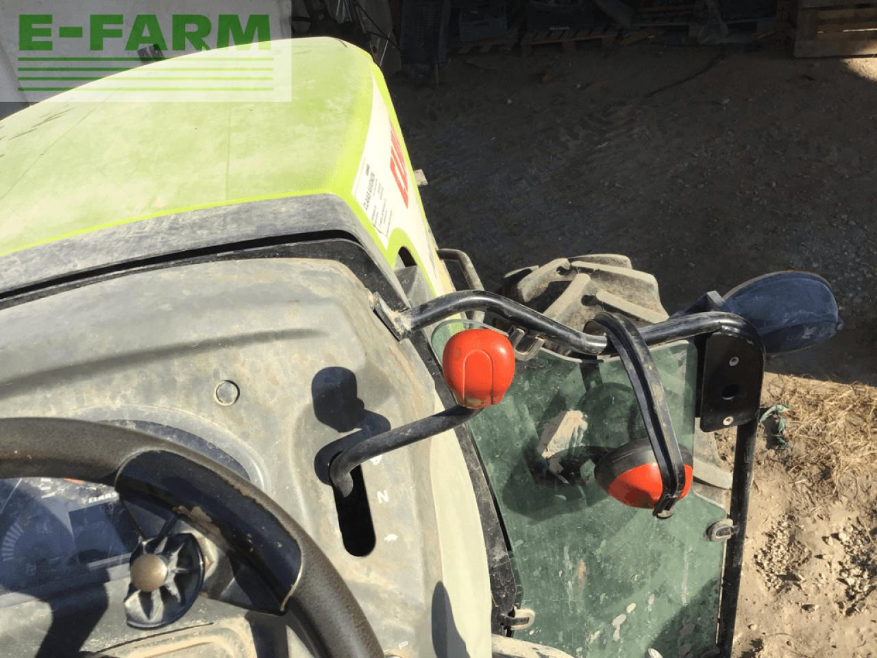 CLAAS nexos 240 f arceau F - Traktor: slika 5 CLAAS nexos 240 f arceau F - Traktor: slika 5