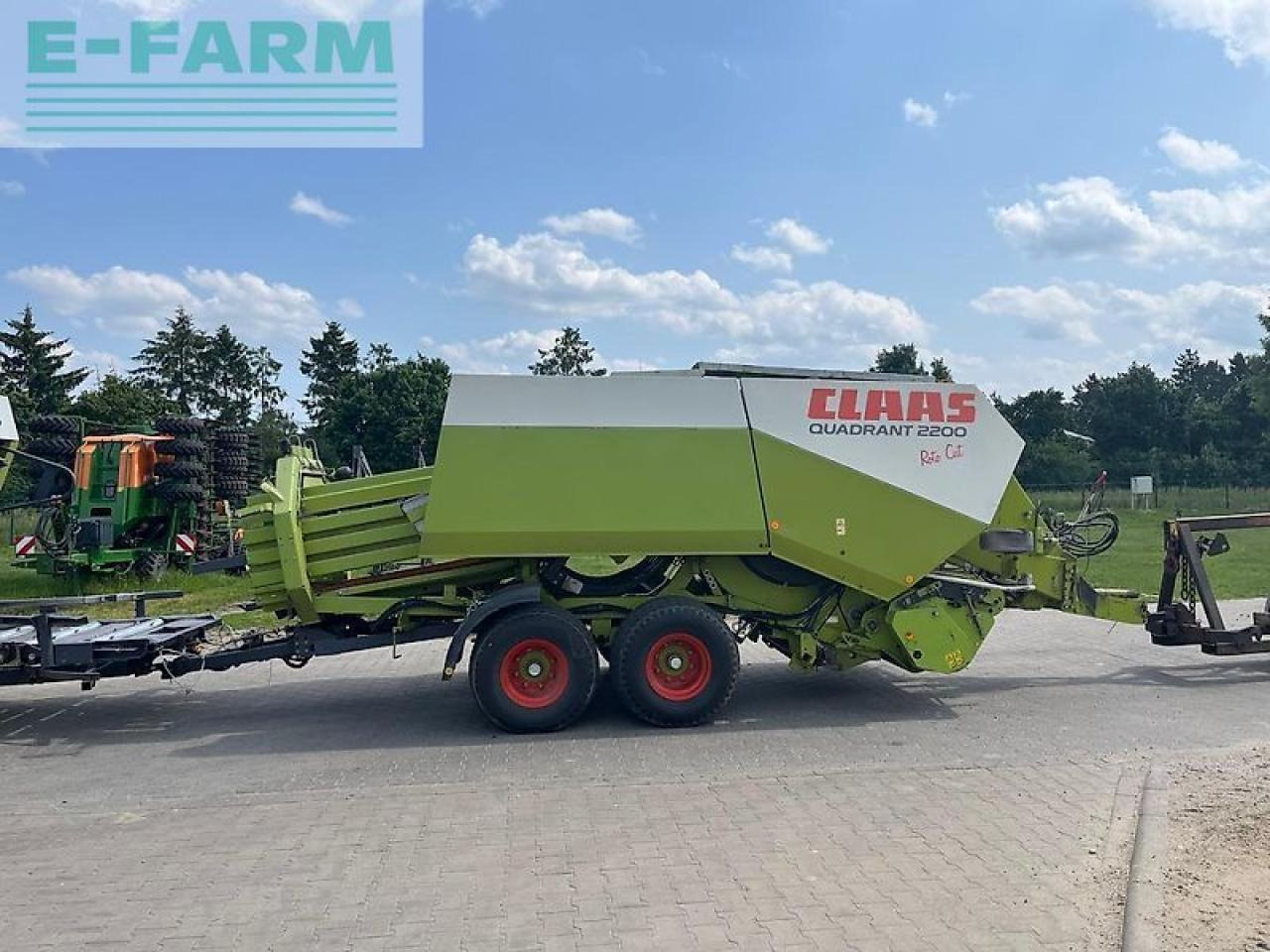 CLAAS quadrant 2200 rc - Balirka za kvadratne bale: slika 3 CLAAS quadrant 2200 rc - Balirka za kvadratne bale: slika 3
