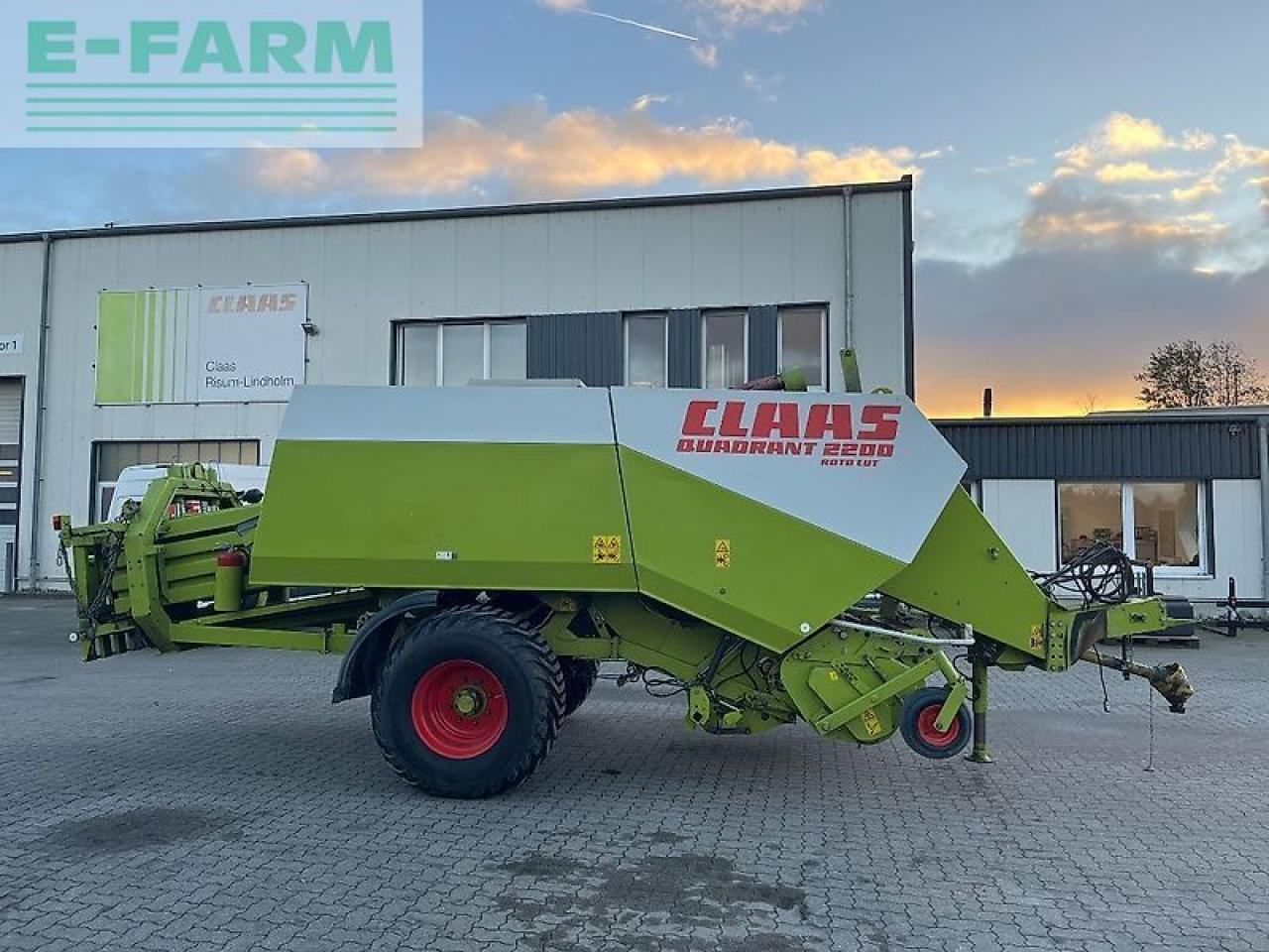 CLAAS quadrant 2200 rc - Balirka za kvadratne bale: slika 1 CLAAS quadrant 2200 rc - Balirka za kvadratne bale: slika 1